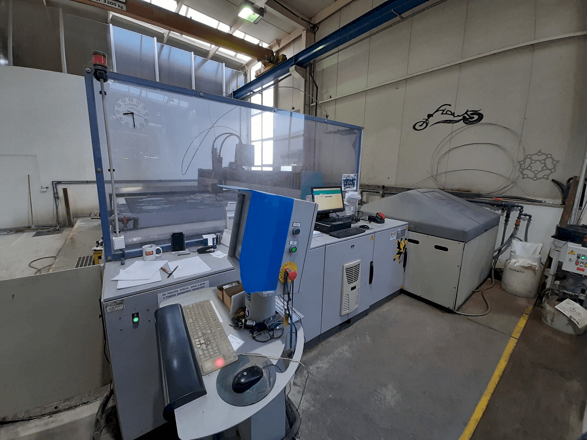 Flow WMC2-4030-maskinen framifrån