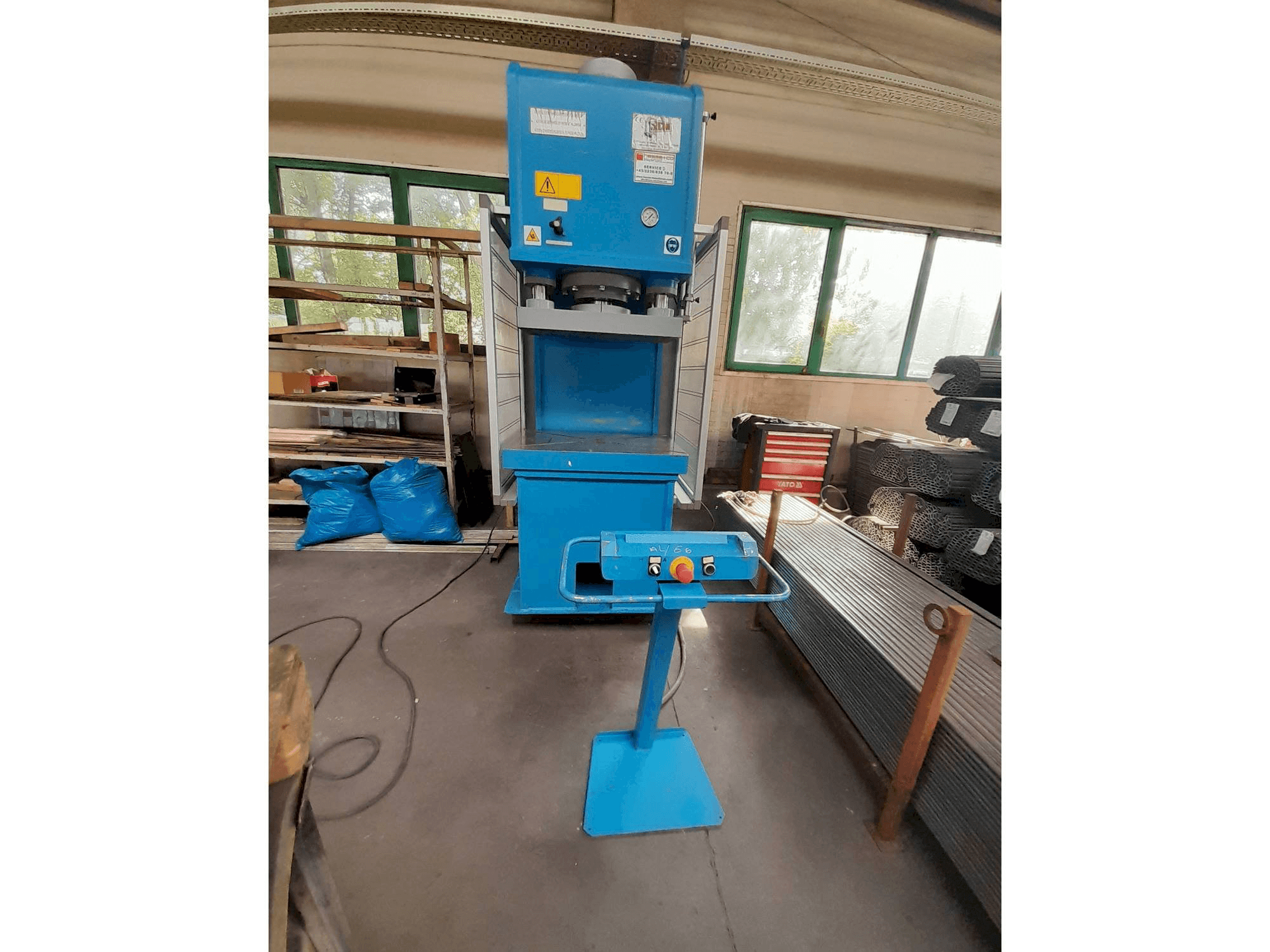 SICMI PCL 100 A-maskinen framifrån