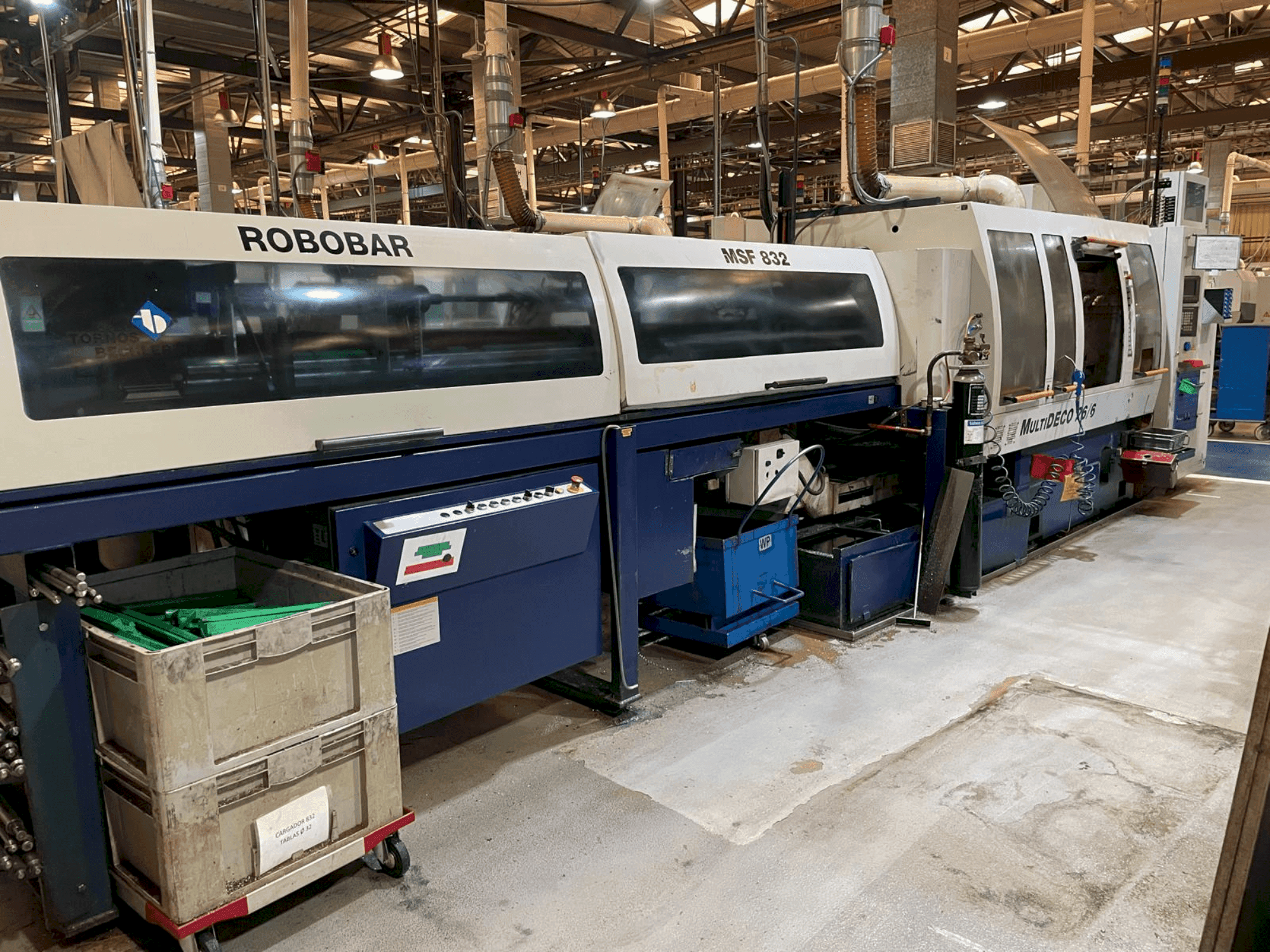 Tornos-Bechler MultiDeco 26-6-maskinen framifrån