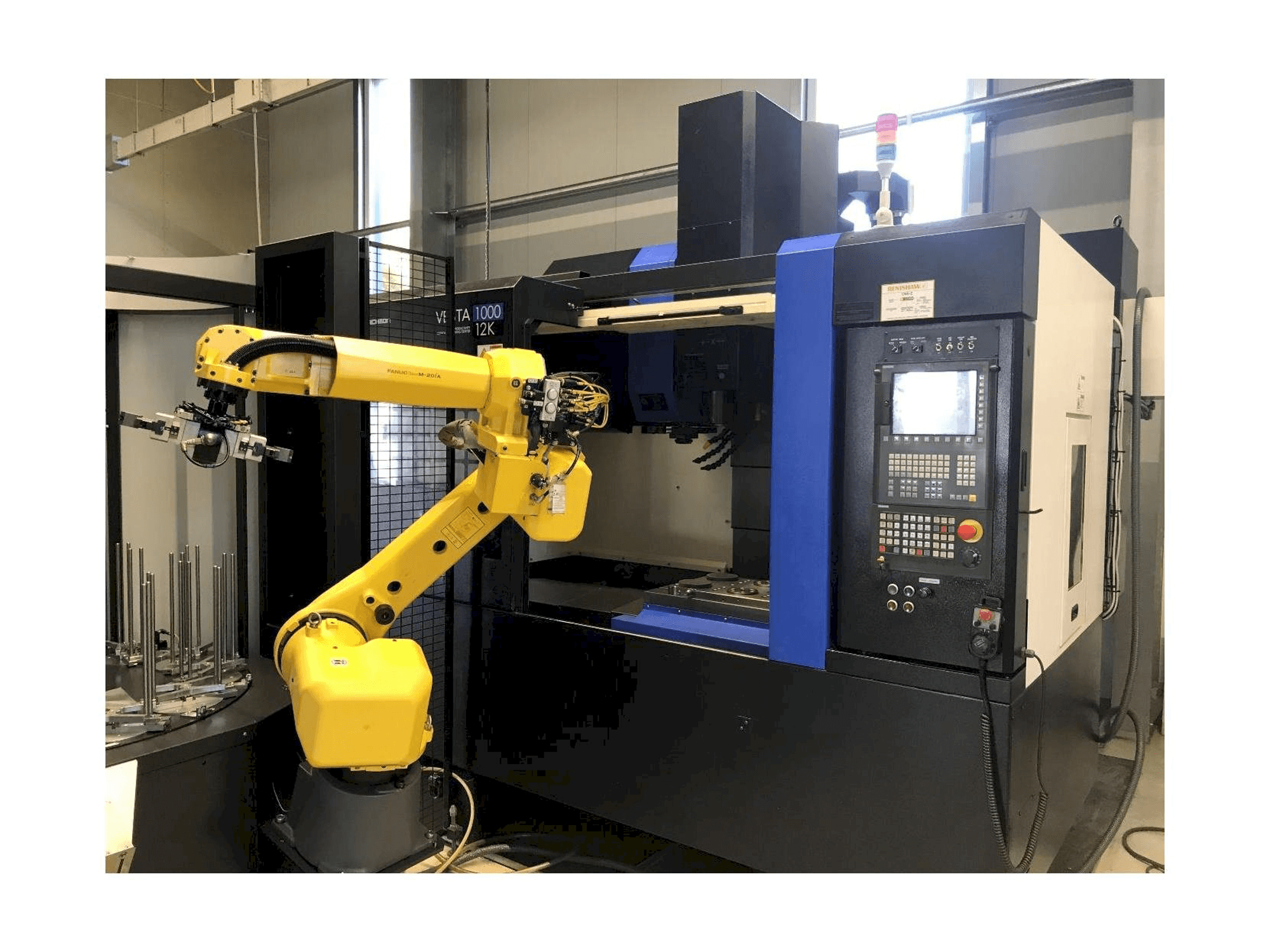 HWACHEON Vesta 1000-maskinen framifrån