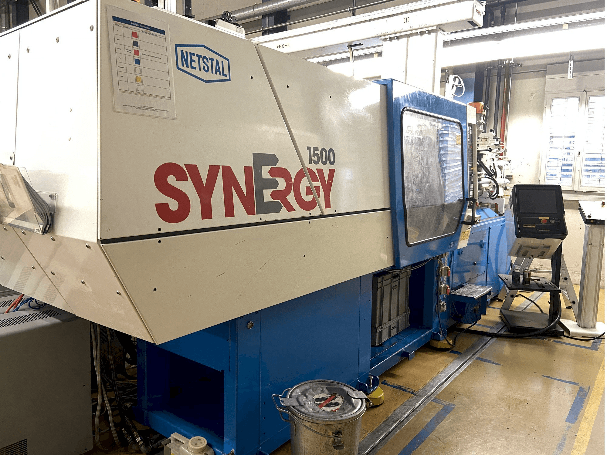 Netstal SYNERGY 1500 K 460-maskinen framifrån