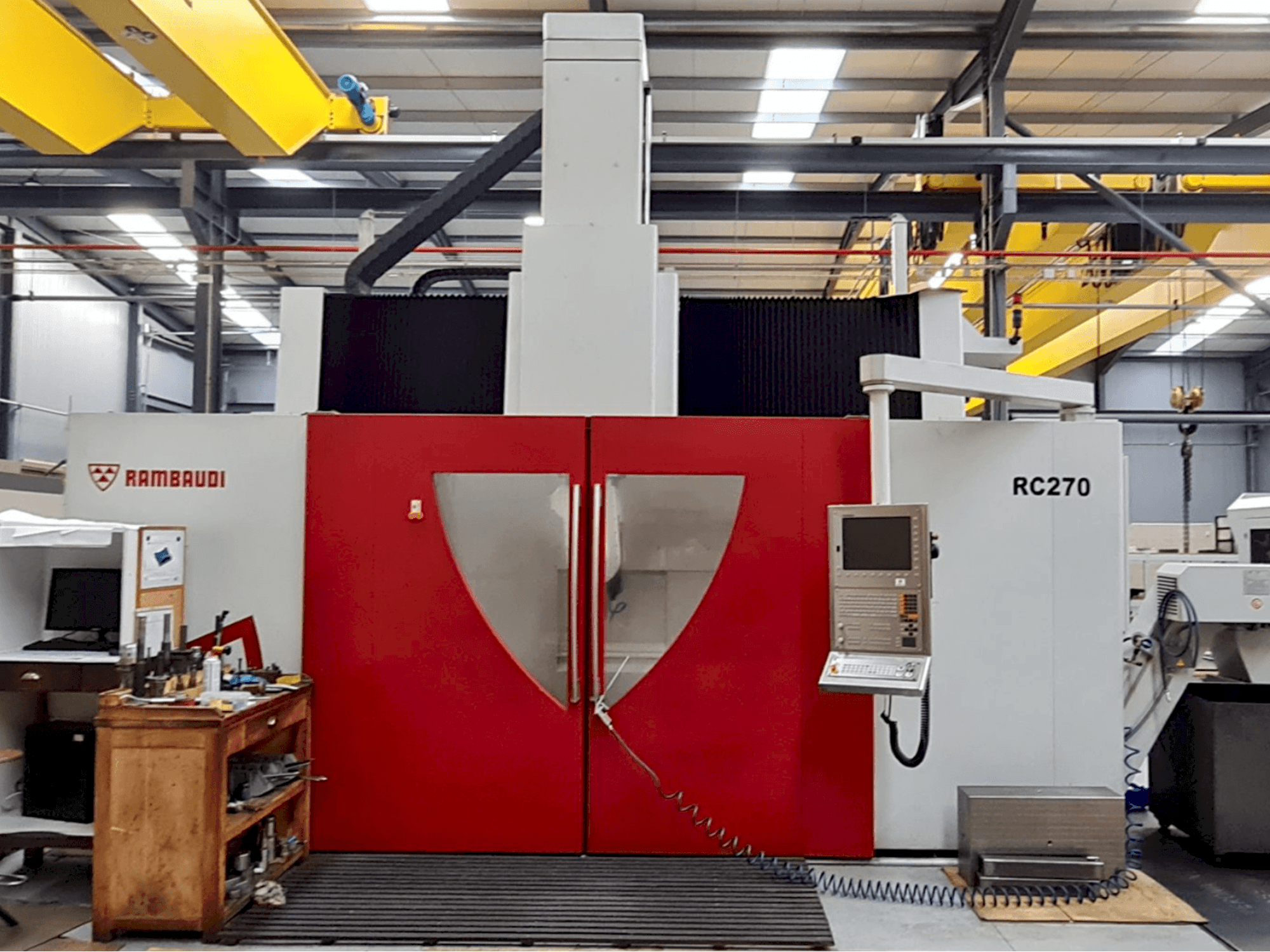 Rambaudi RC 270-maskinen framifrån
