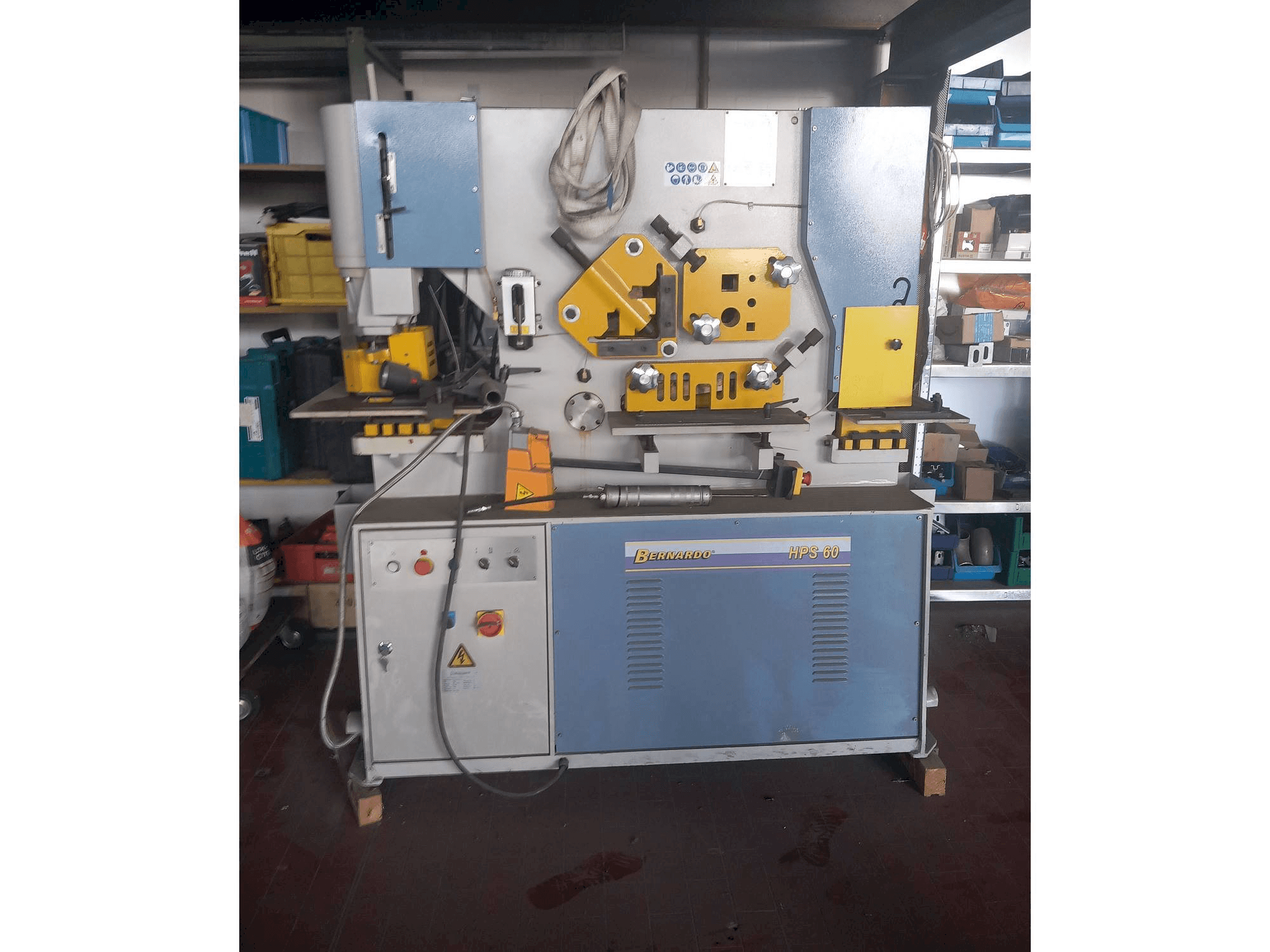 Bernardo HPS 60-maskinen framifrån