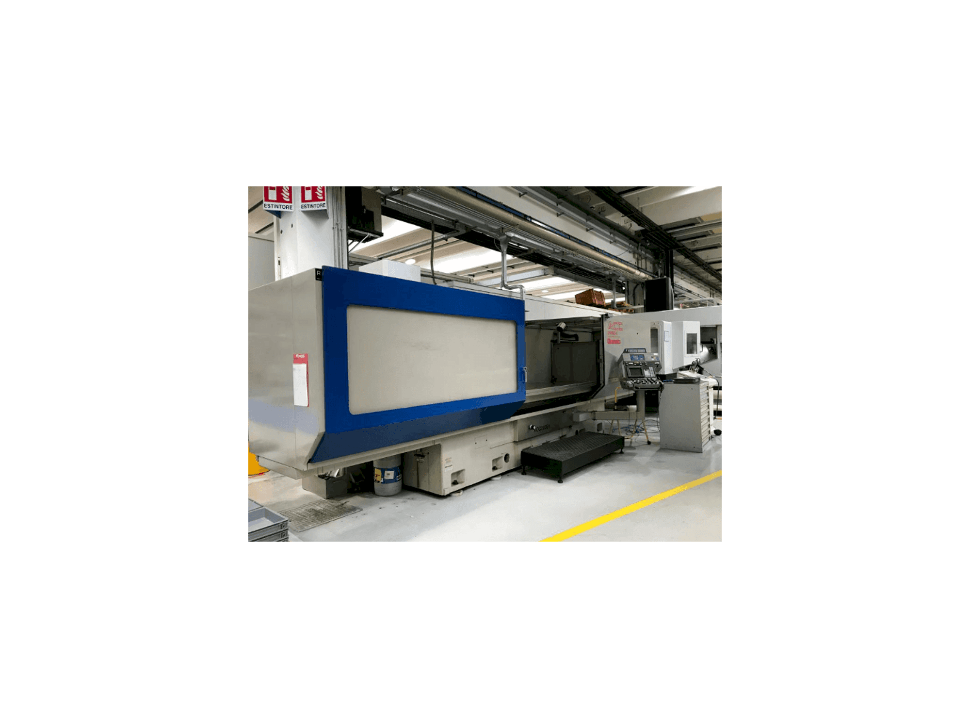 OKAMOTO ACC 208ex-maskinen sedd från vänster sida