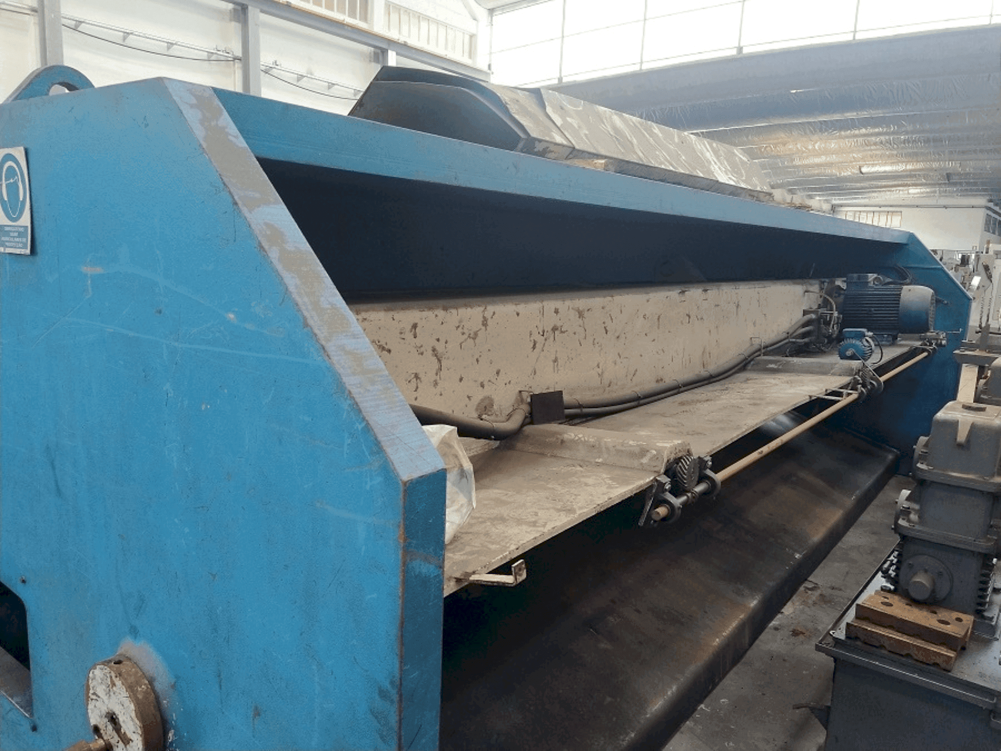 JORDI CH 6100 - 10-maskinen framifrån