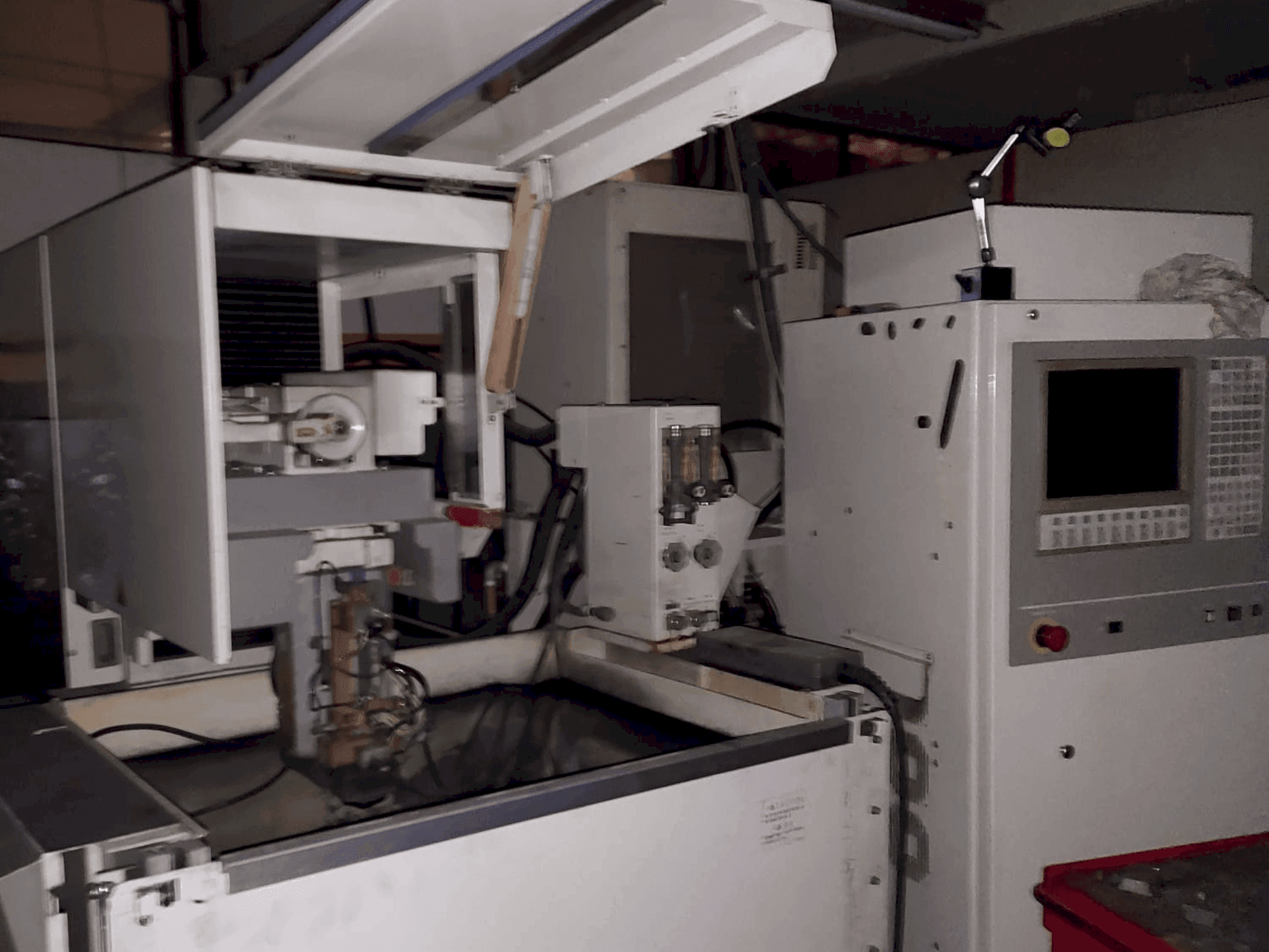 Mitsubishi FX10K-maskinen framifrån