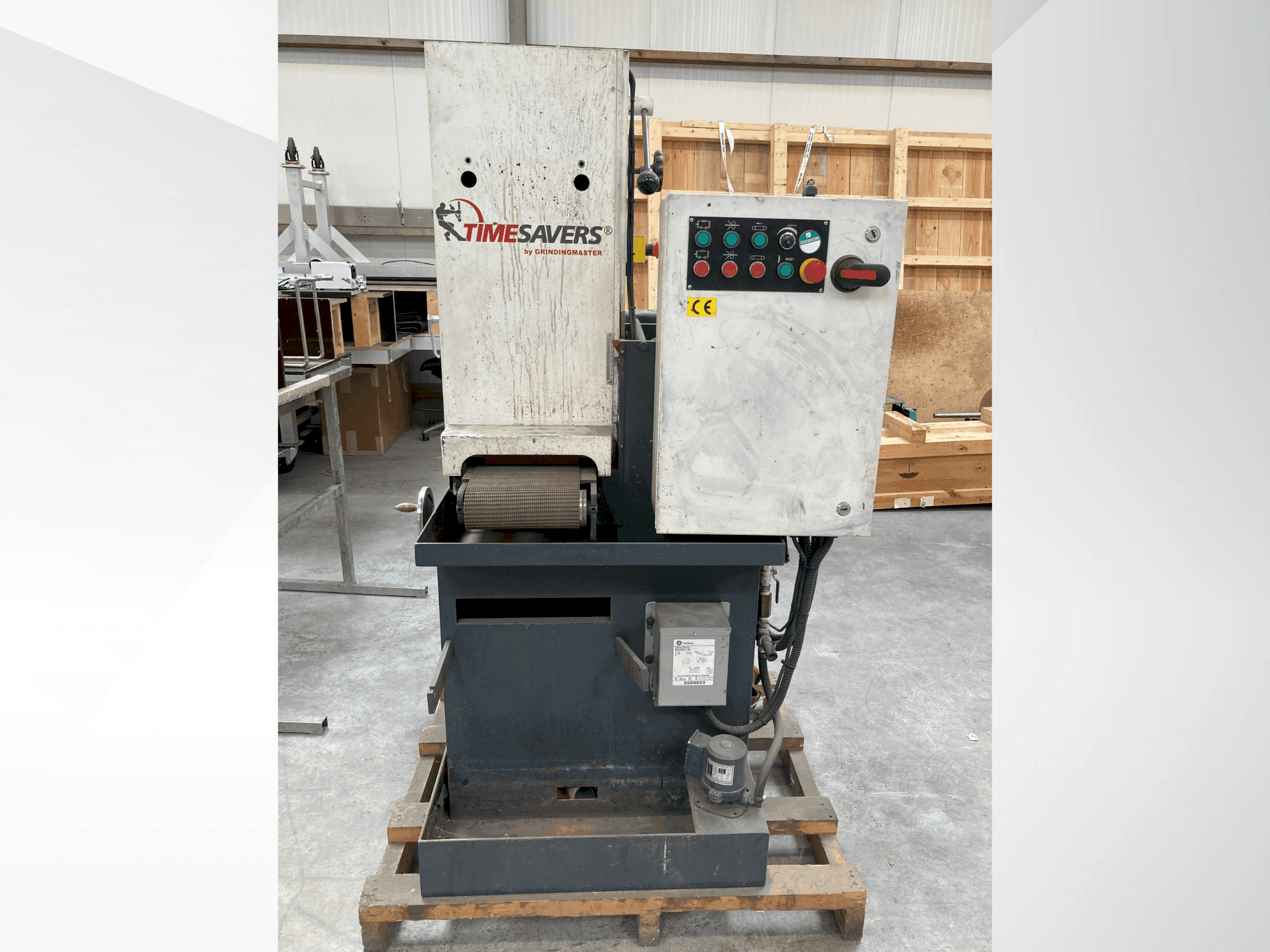 TIMESAVERS 11-serie-225-W-maskinen framifrån