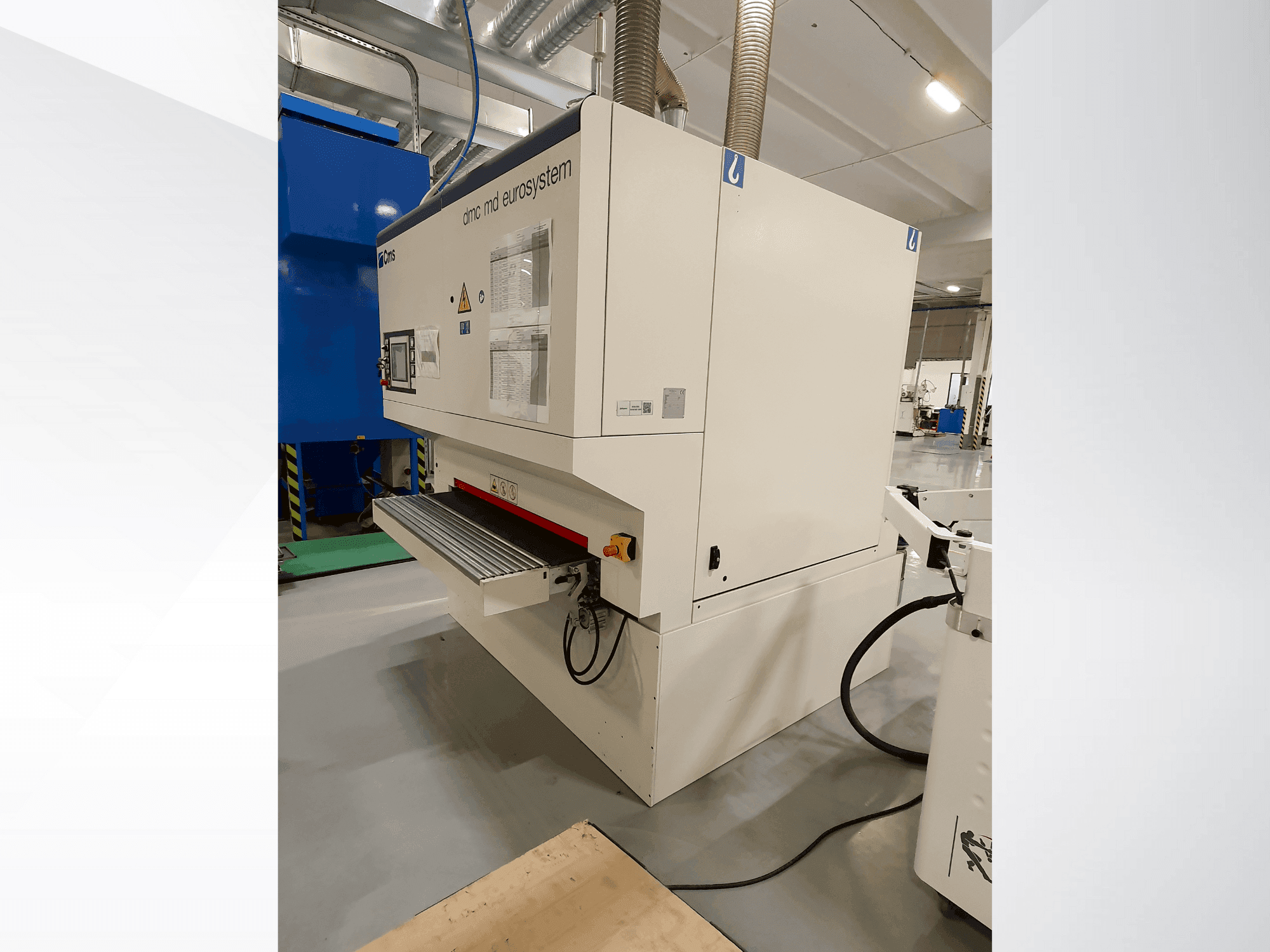 CMS ESYM M3 1350-maskinen framifrån