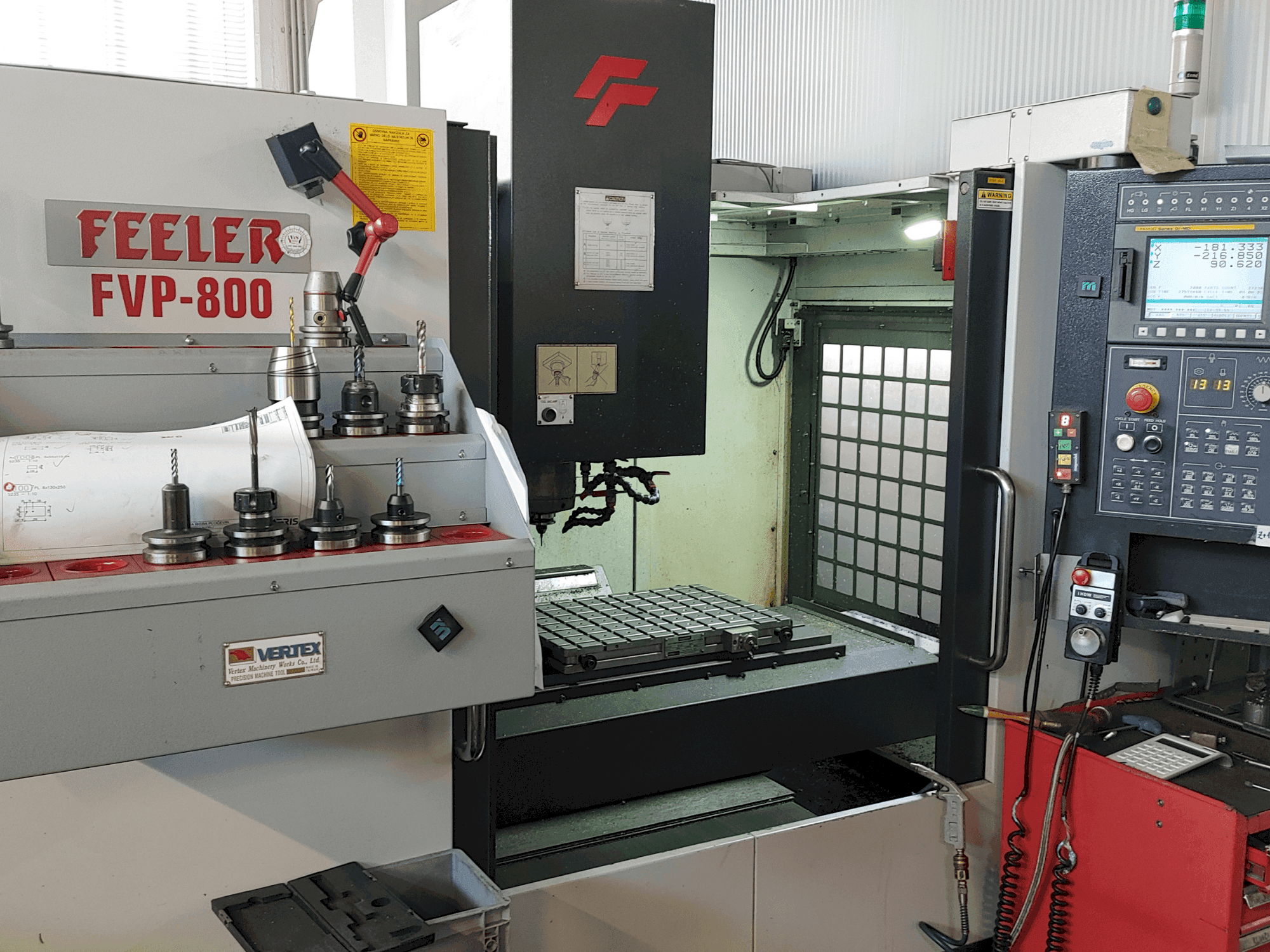 Feeler PVF 800-maskinen framifrån