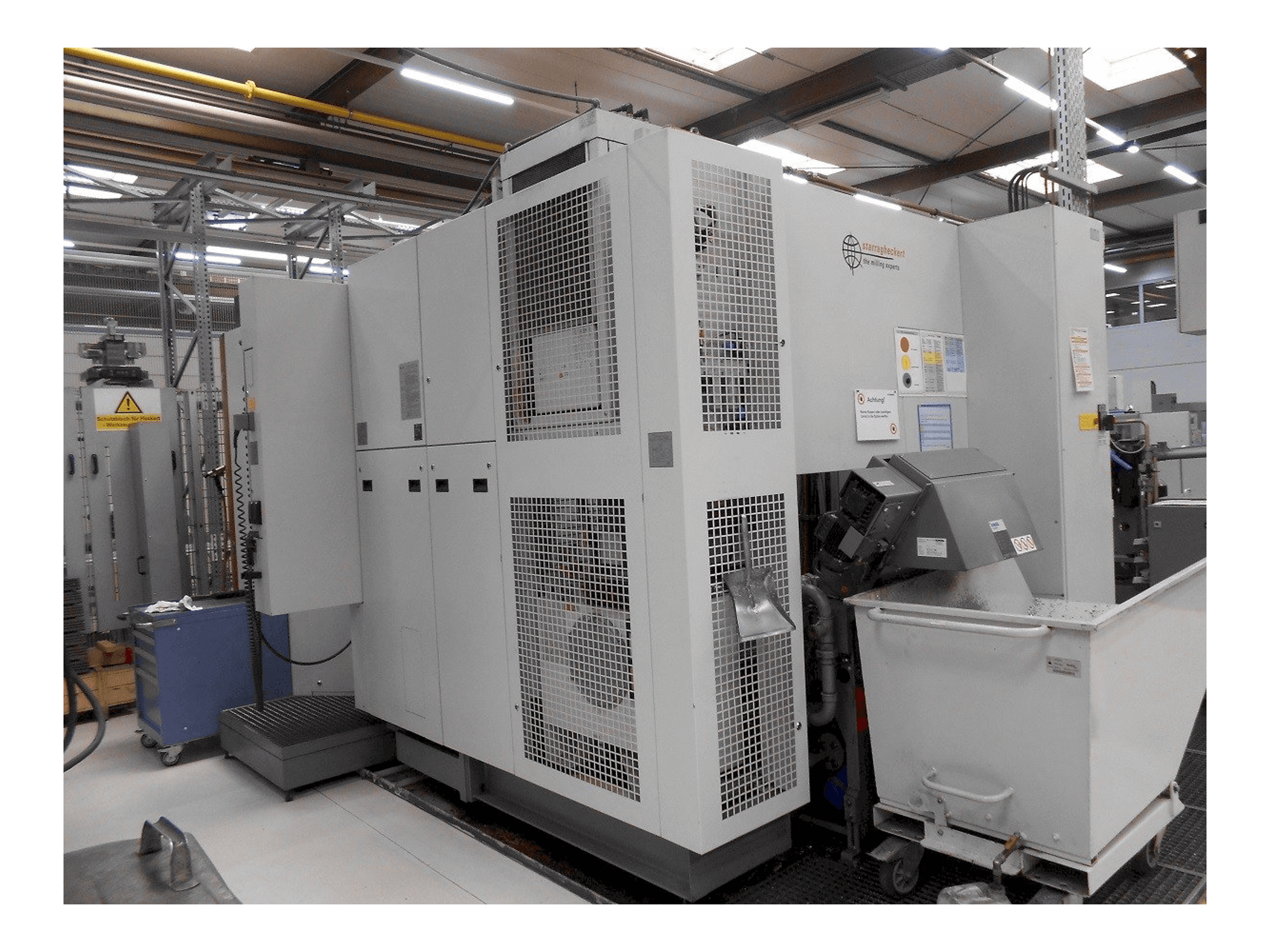 Heckert HEC 500 D XXL-maskinen sedd från vänster sida