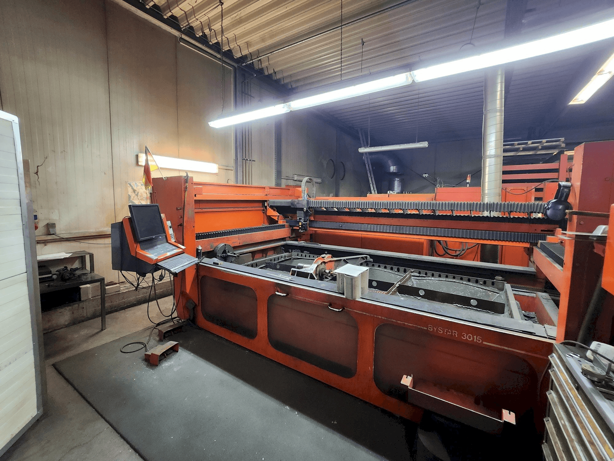 Bystronic BTL 4000-maskinen framifrån