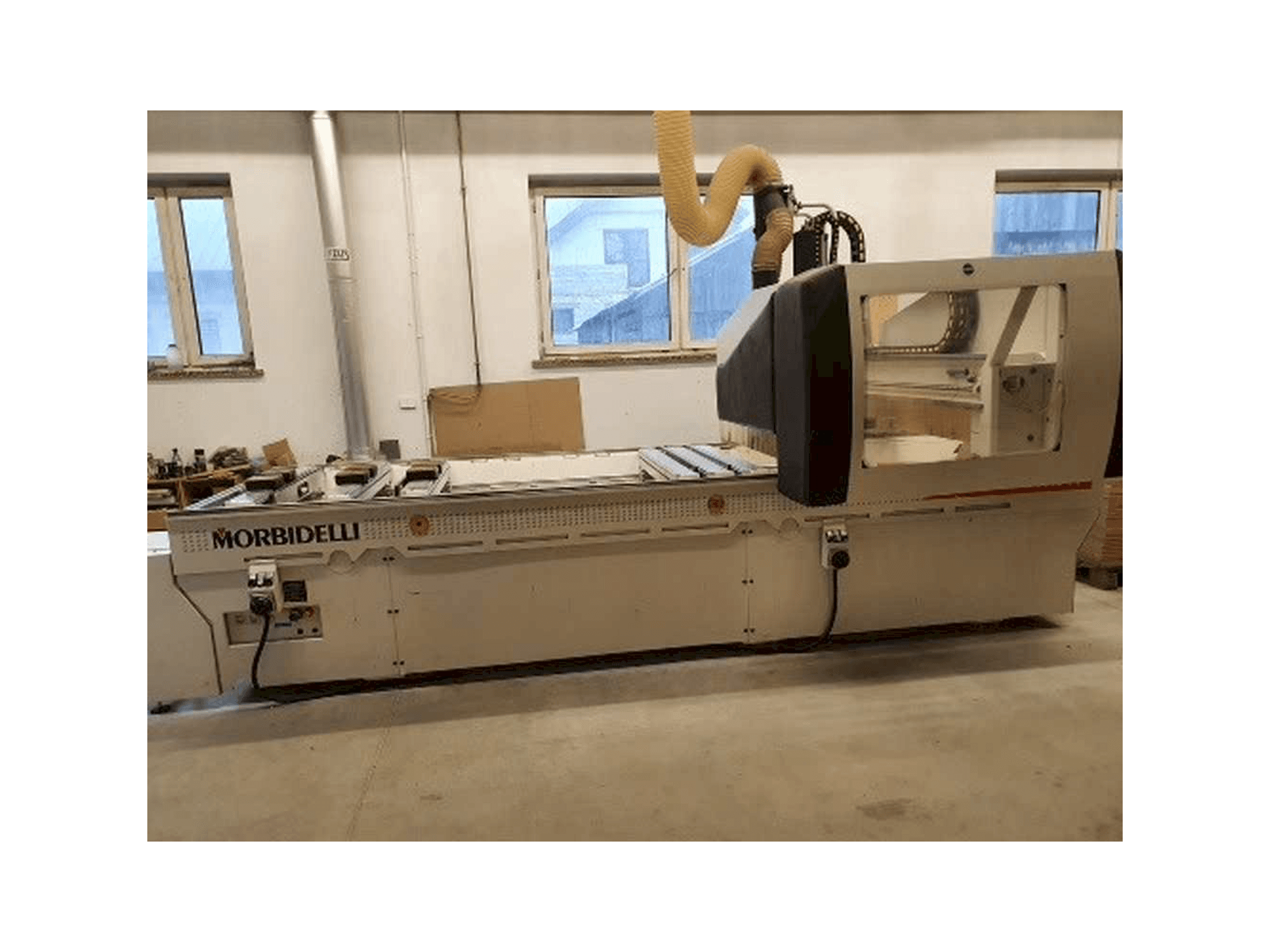 MORBIDELLI Universal 3012 TV-maskinen framifrån