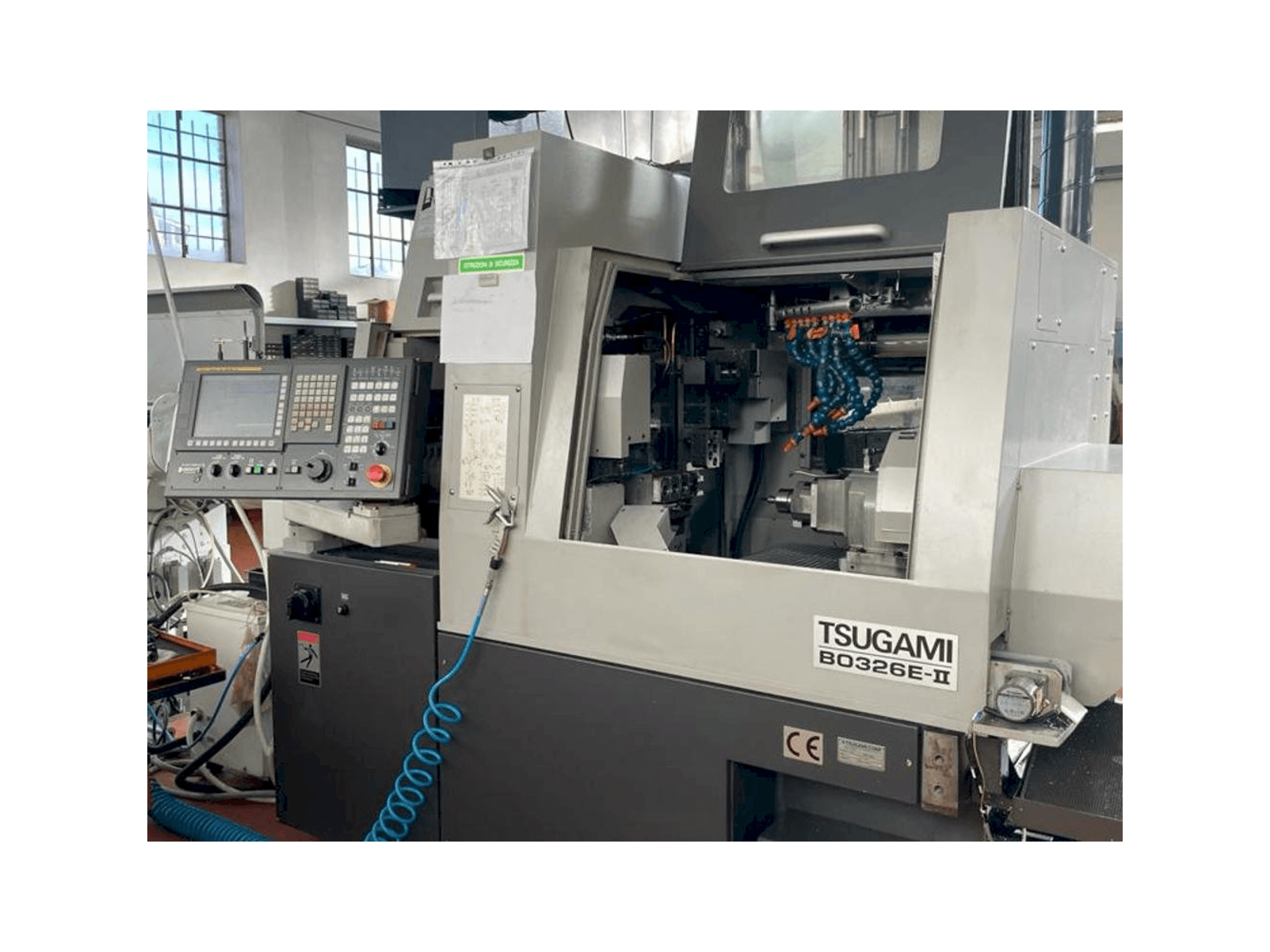 TSUGAMI B0326E-II-maskinen framifrån