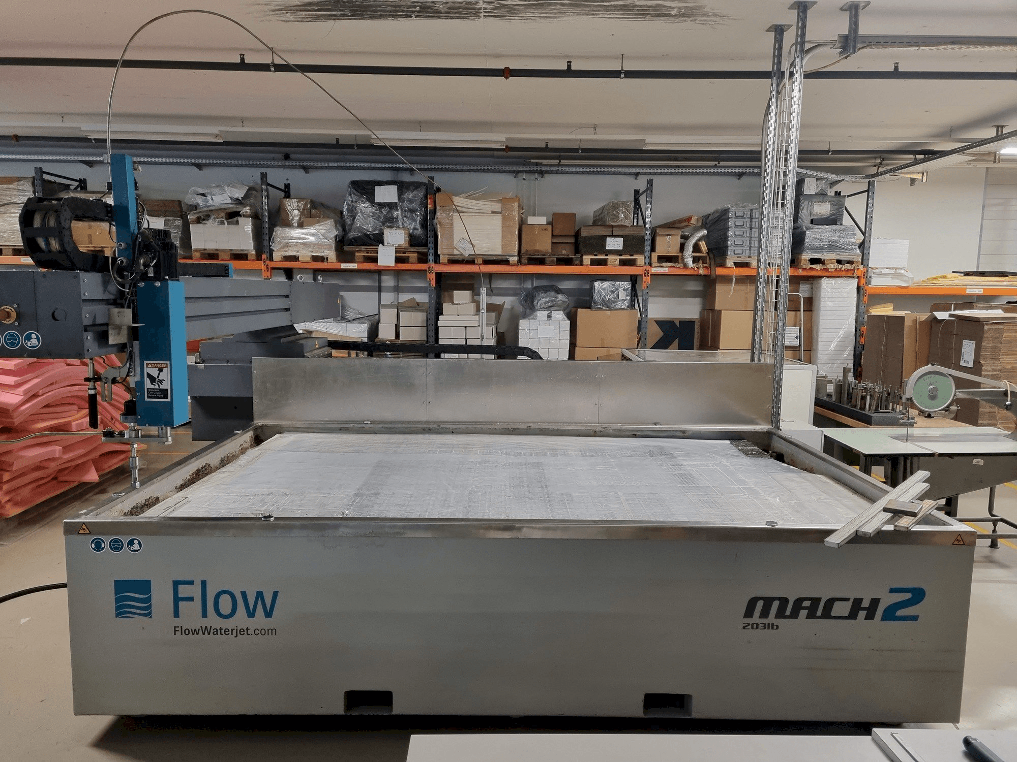 Flow M2 3120 B-maskinen framifrån