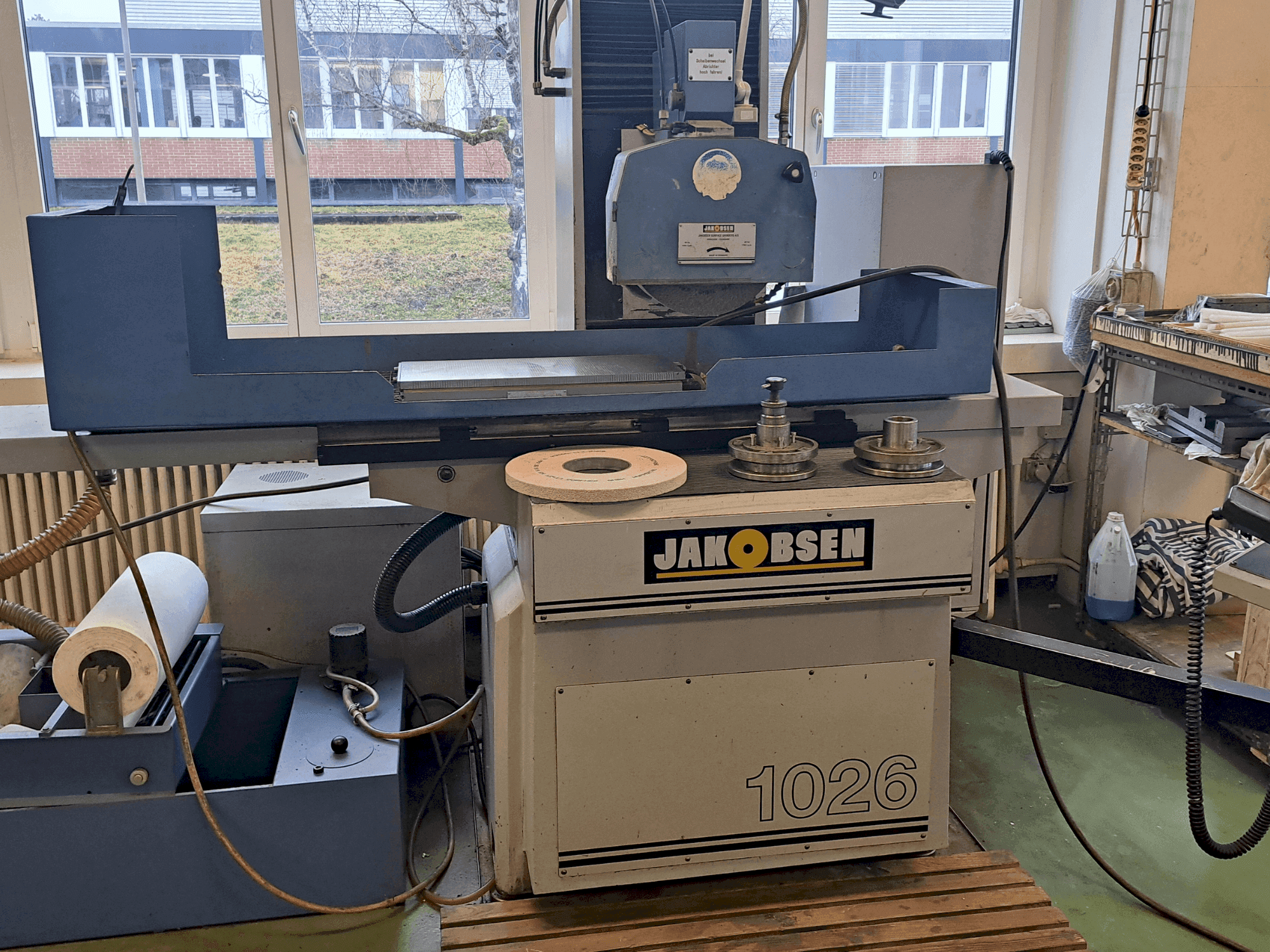 JAKOBSEN AC-1026-maskinen framifrån