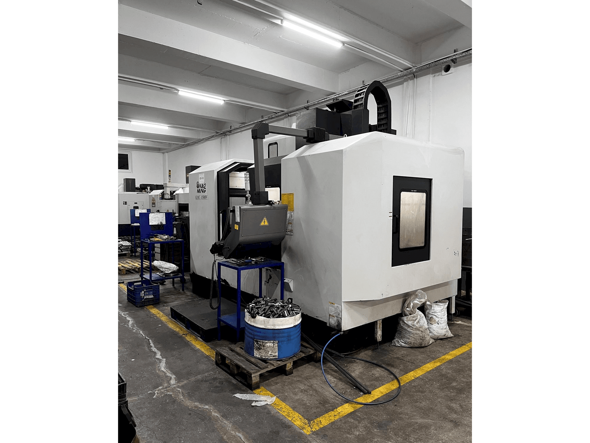 KAOMING KMC 1500V-maskinen framifrån