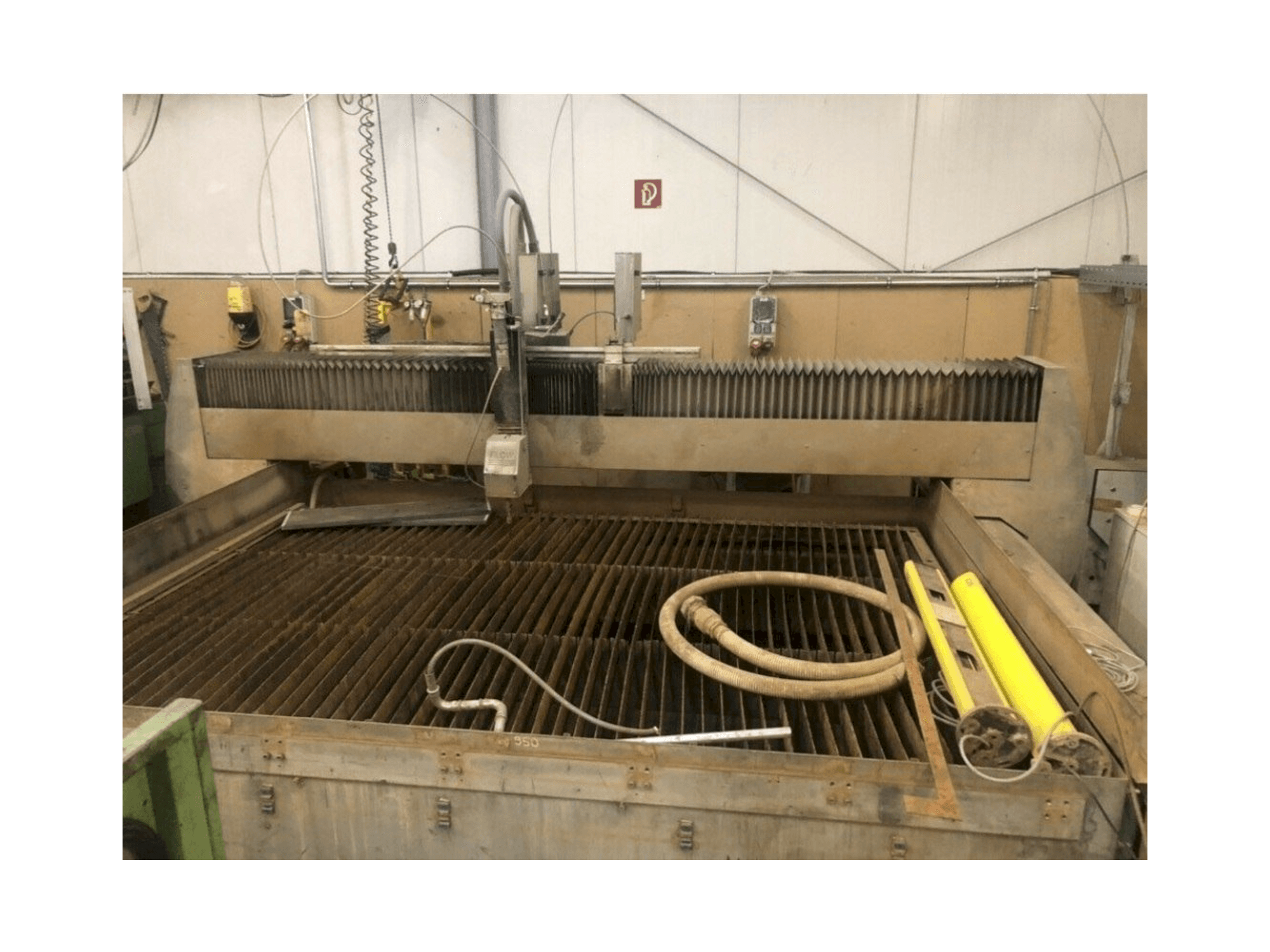 Flow WMCE-3020-maskinen framifrån