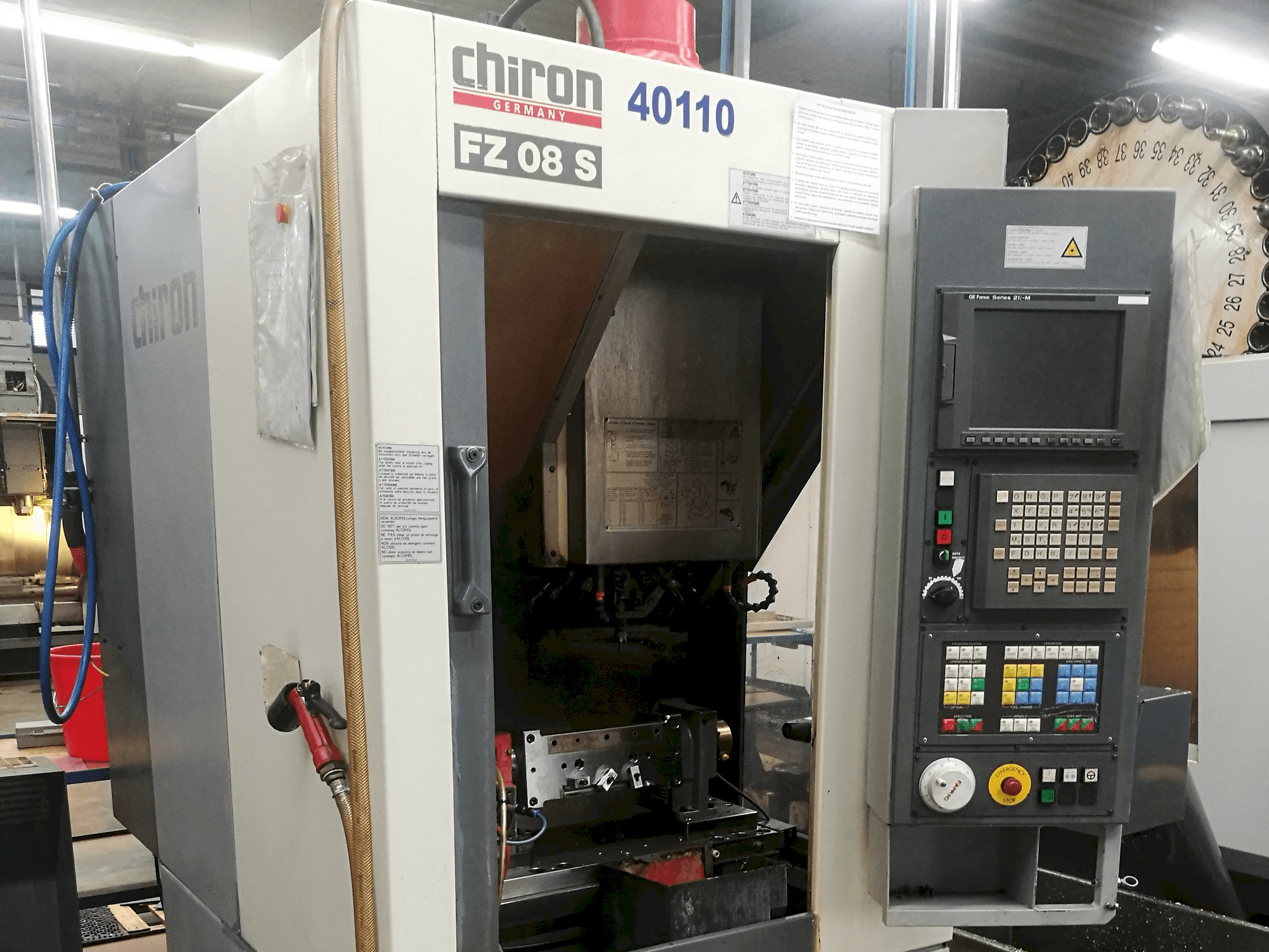 CHIRON FZ08S-maskinen framifrån