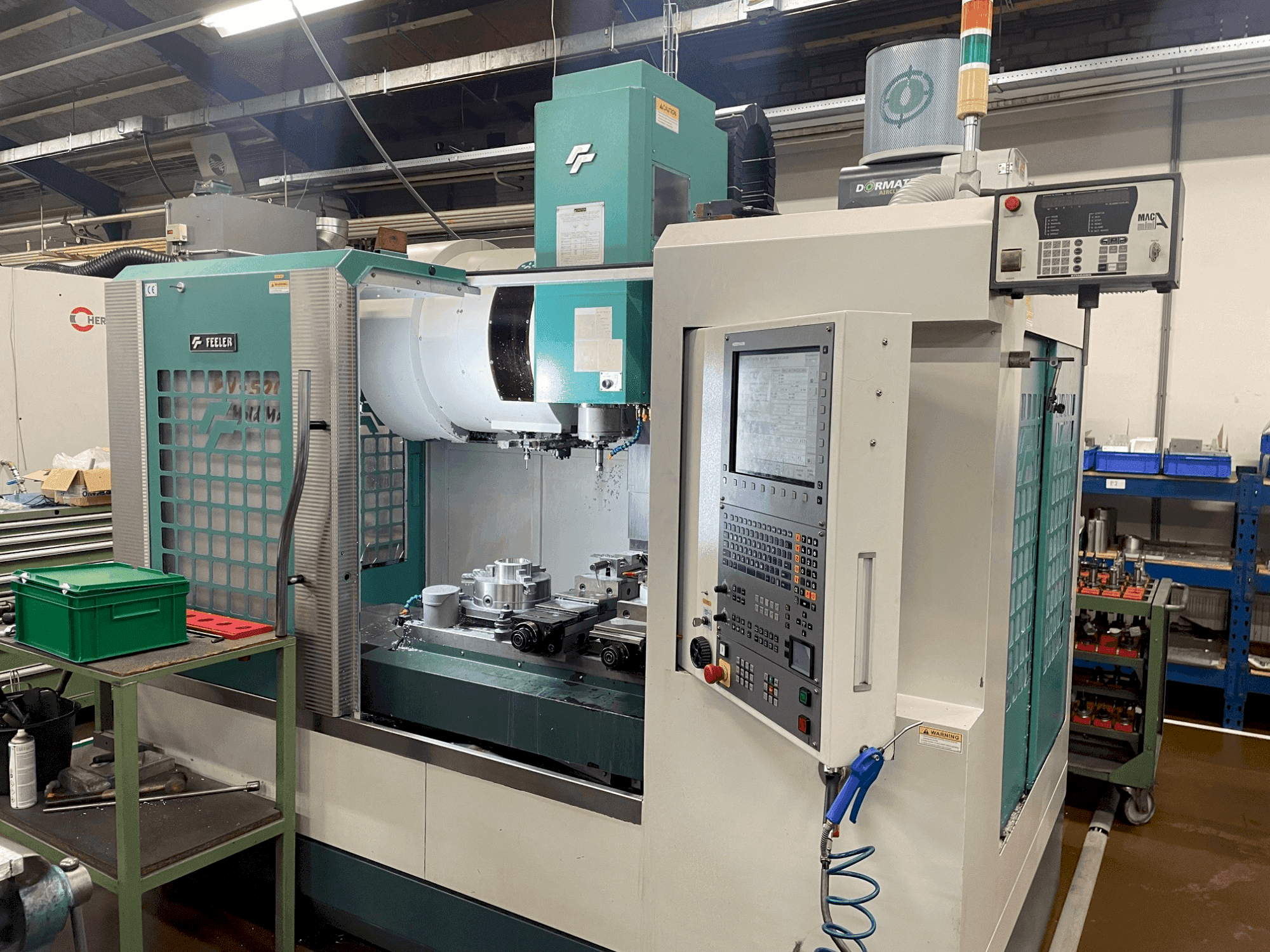 Feeler EV-520 plus A-maskinen framifrån