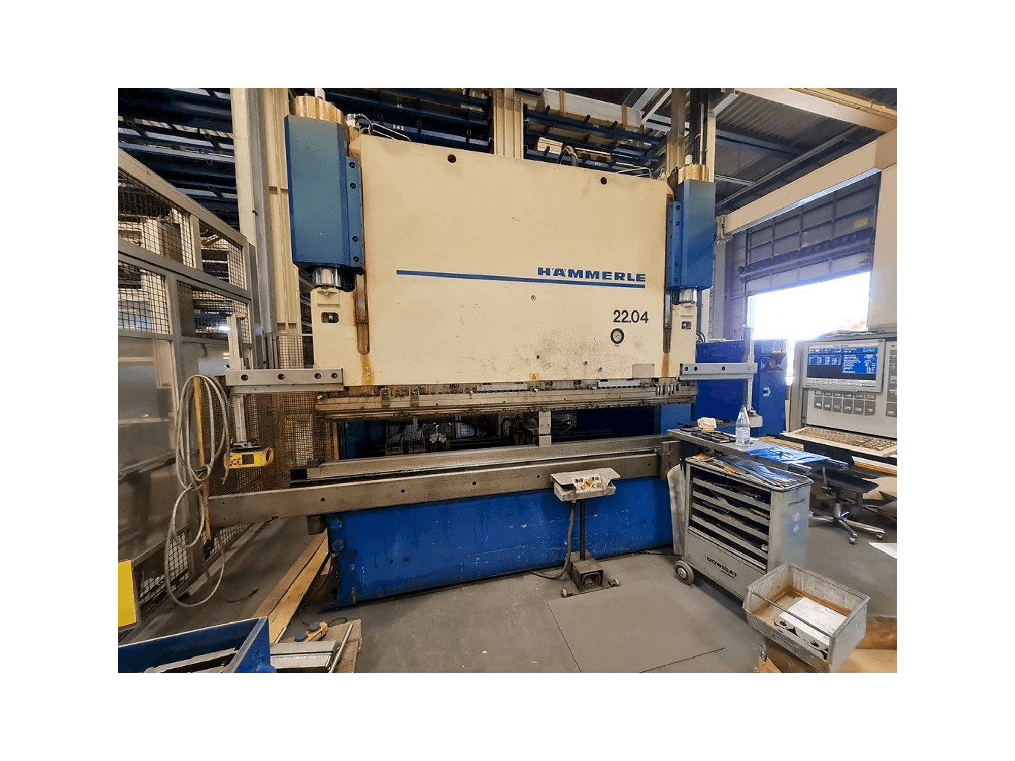 HAMMERLE AP 200-3100-maskinen framifrån