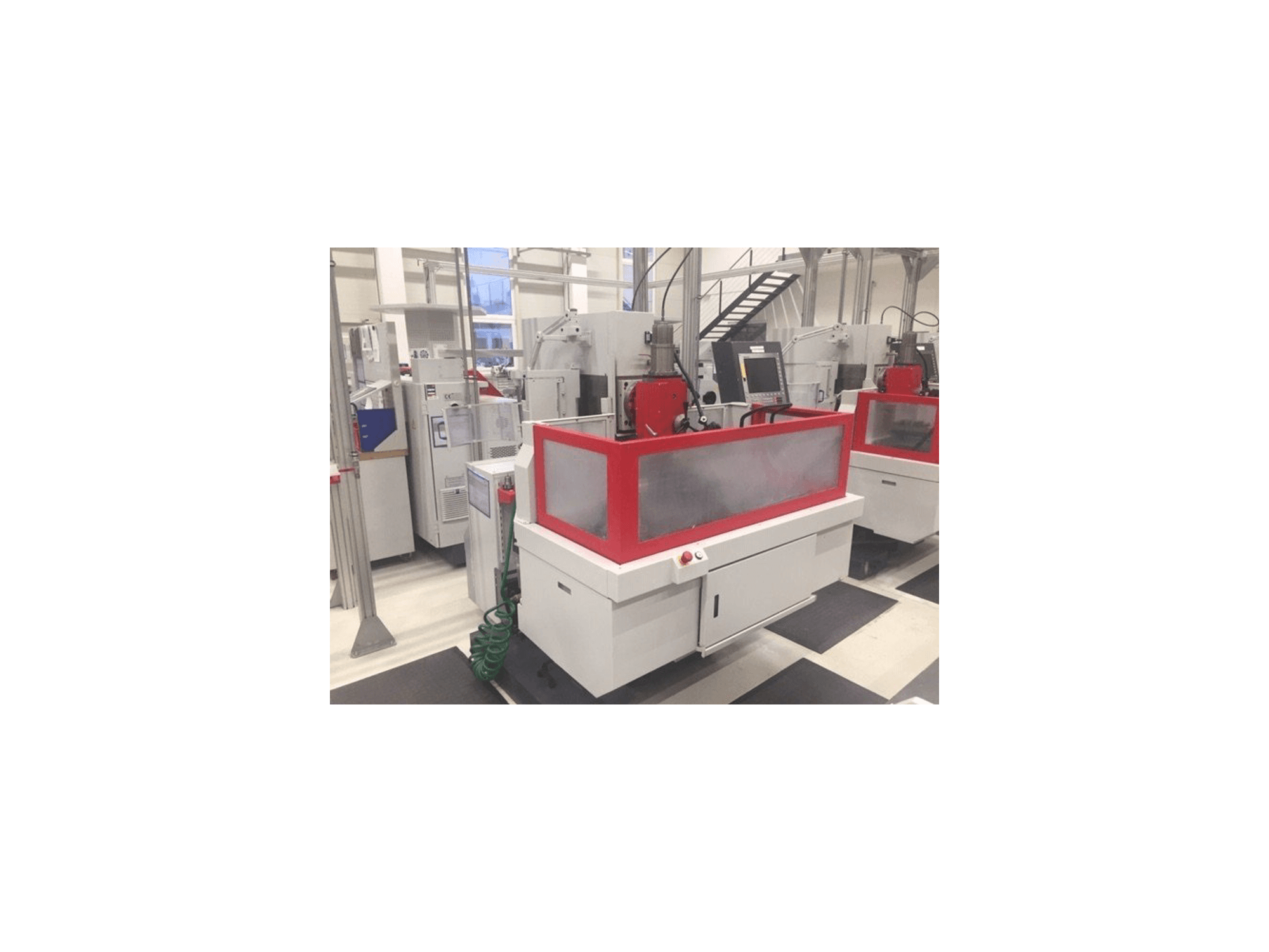 EMCO Emcomat FB-450 MC-maskinen framifrån