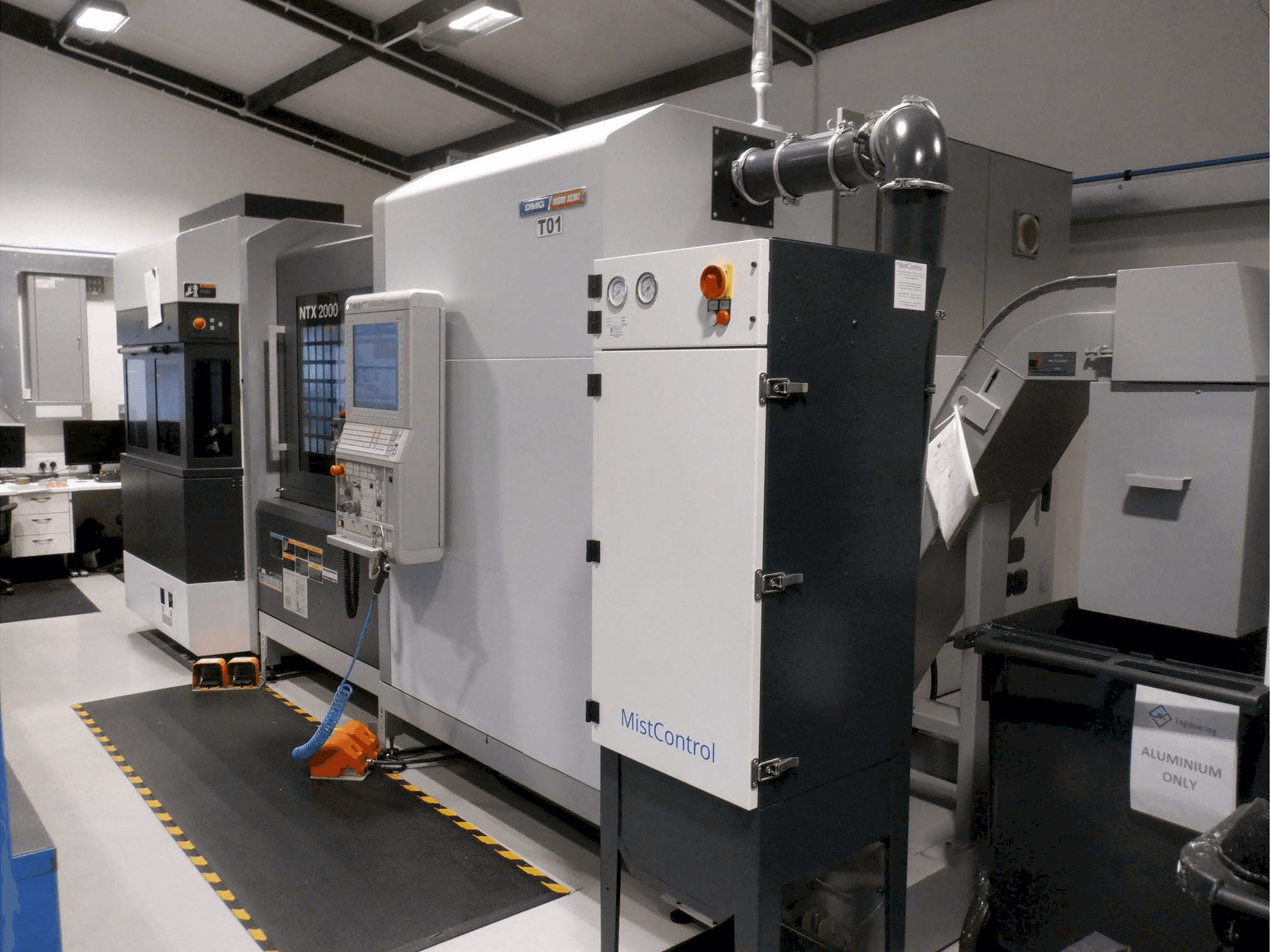 DMG MORI NTX 2000-maskinen framifrån
