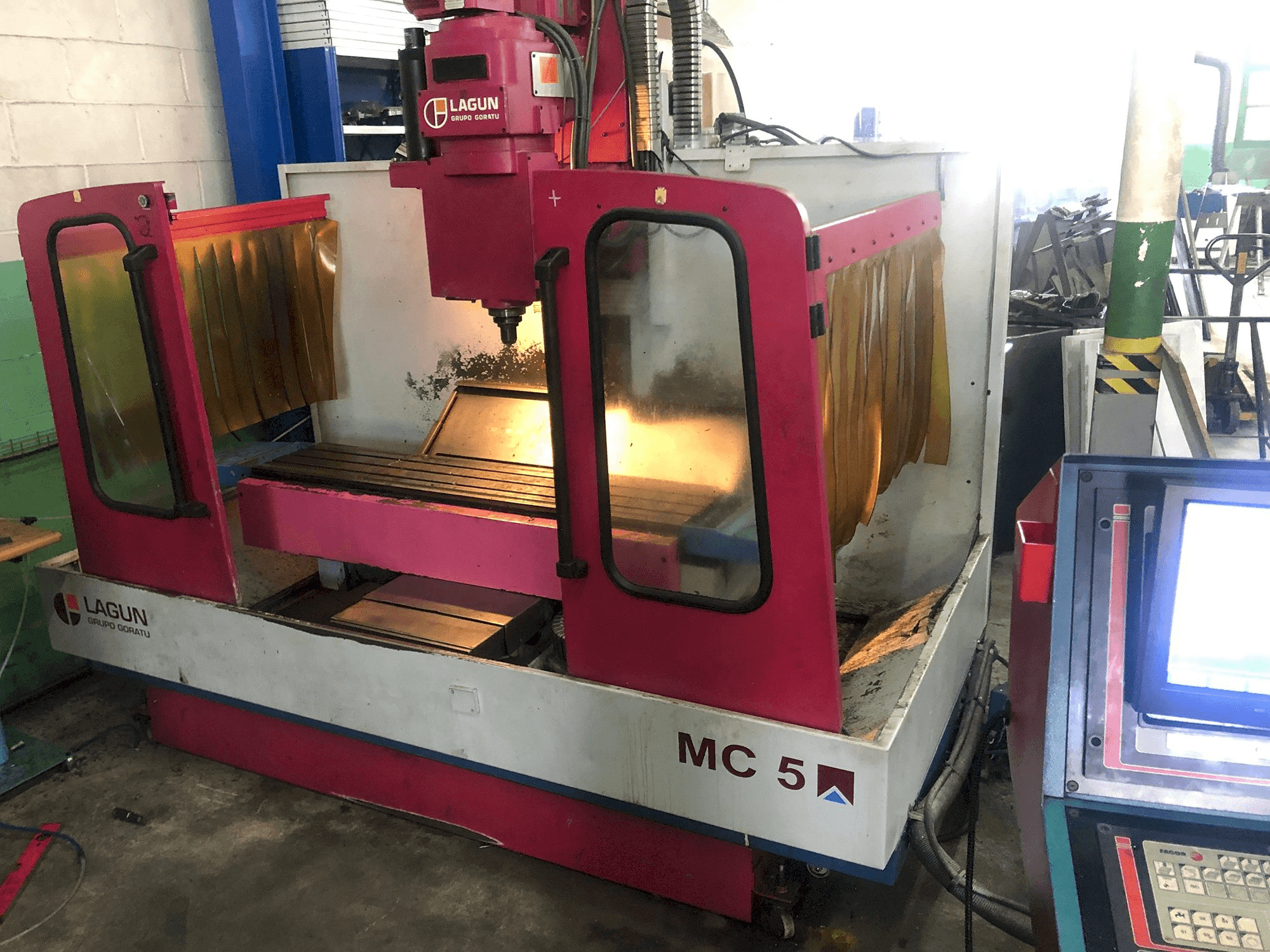 LAGUN MC 5-maskinen framifrån