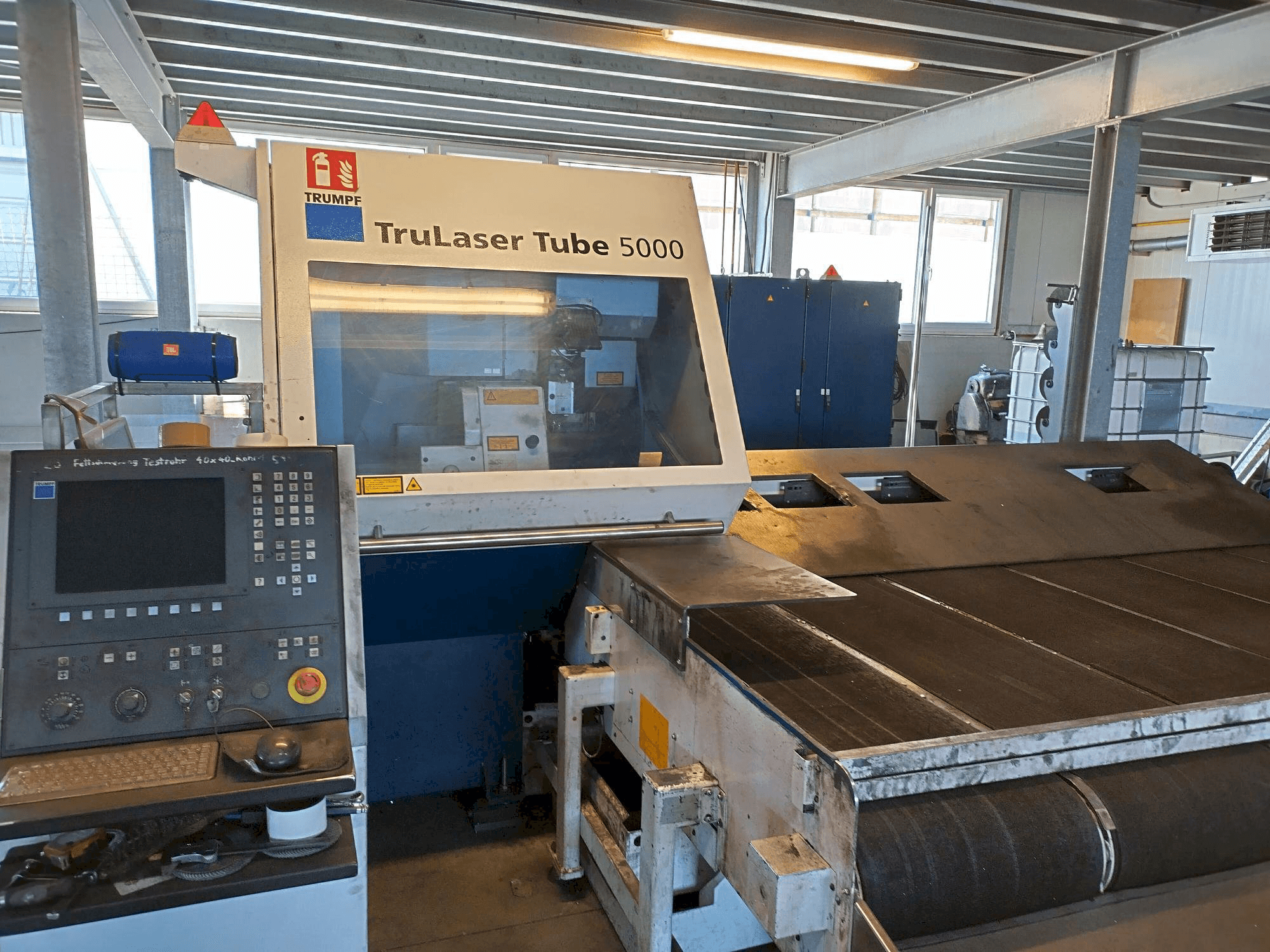 Trumpf TruLaser Tube 5000-maskinen framifrån