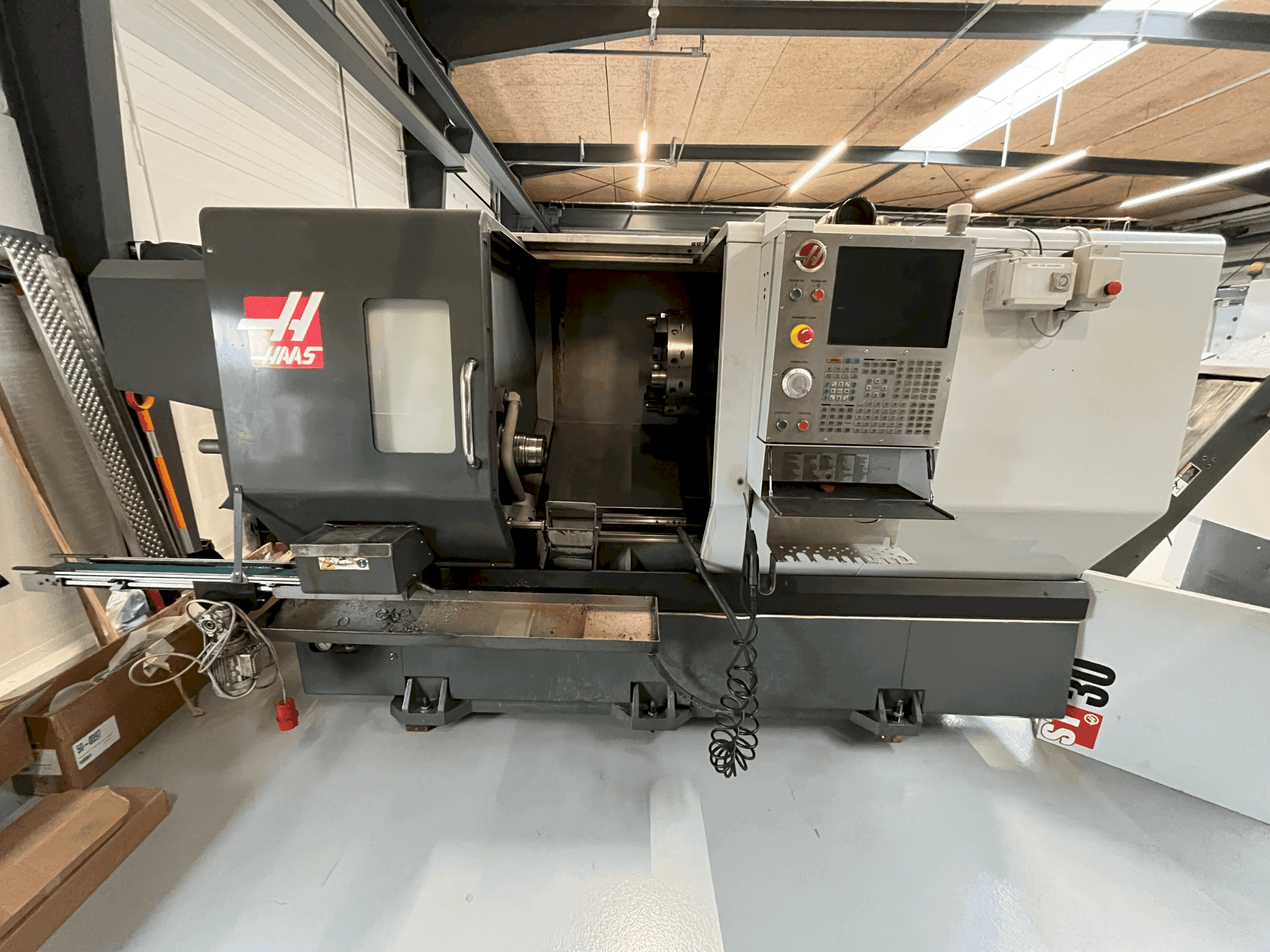 HAAS ST-30-maskinen framifrån