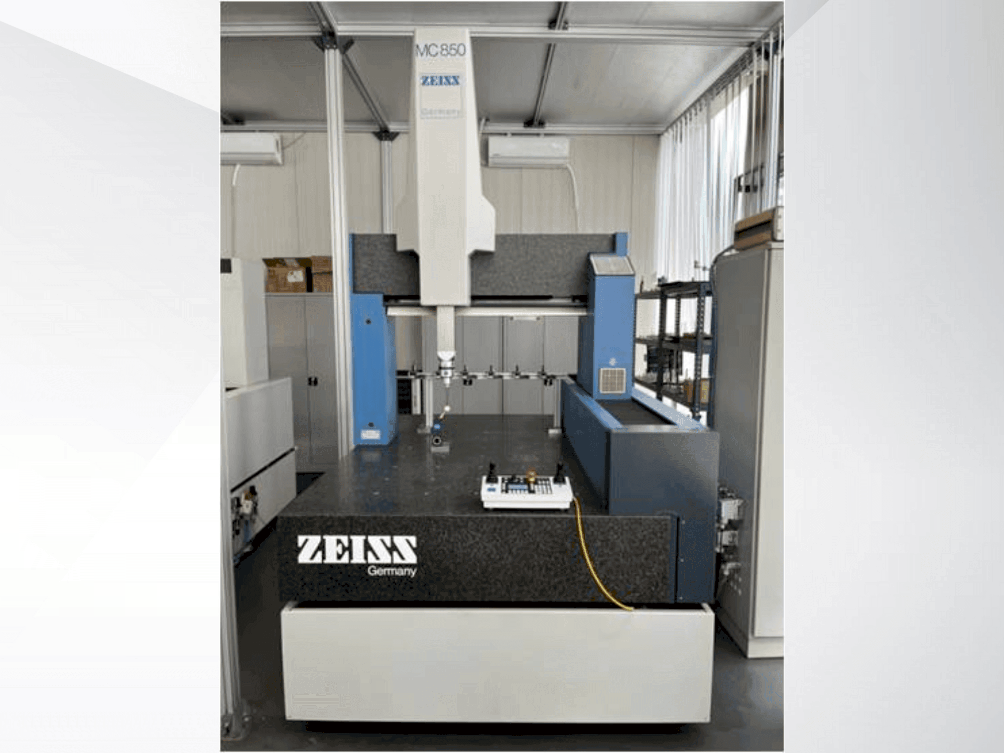 ZEISS MC 850-maskinen framifrån