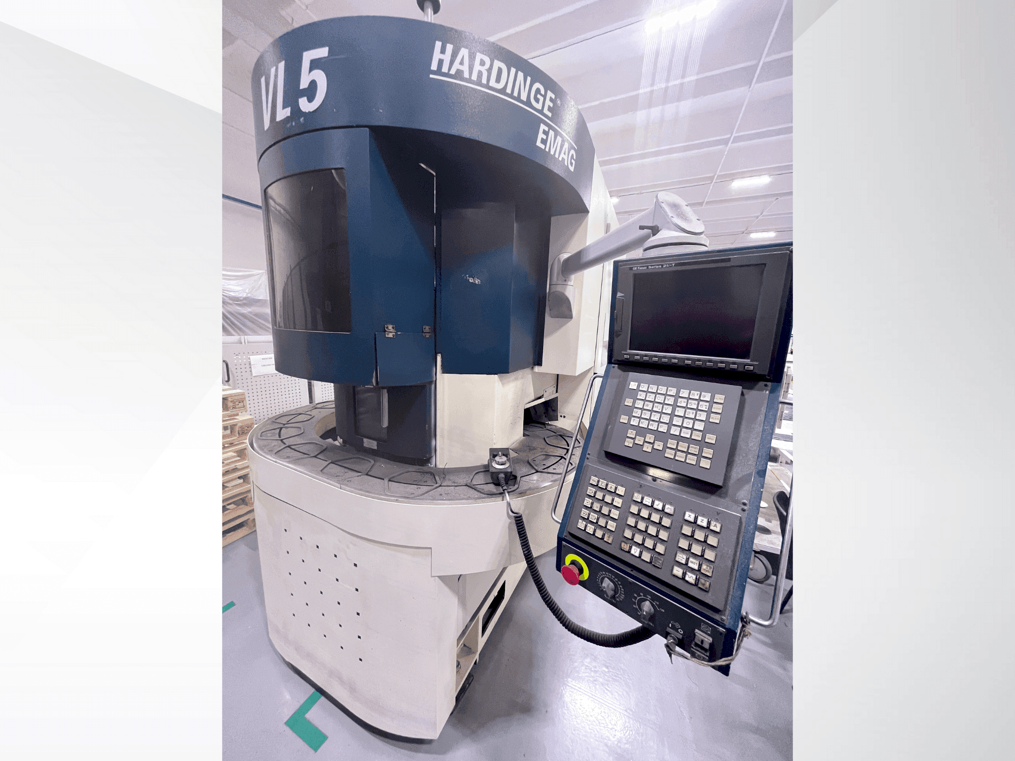 HARDINGE VL-5-maskinen framifrån
