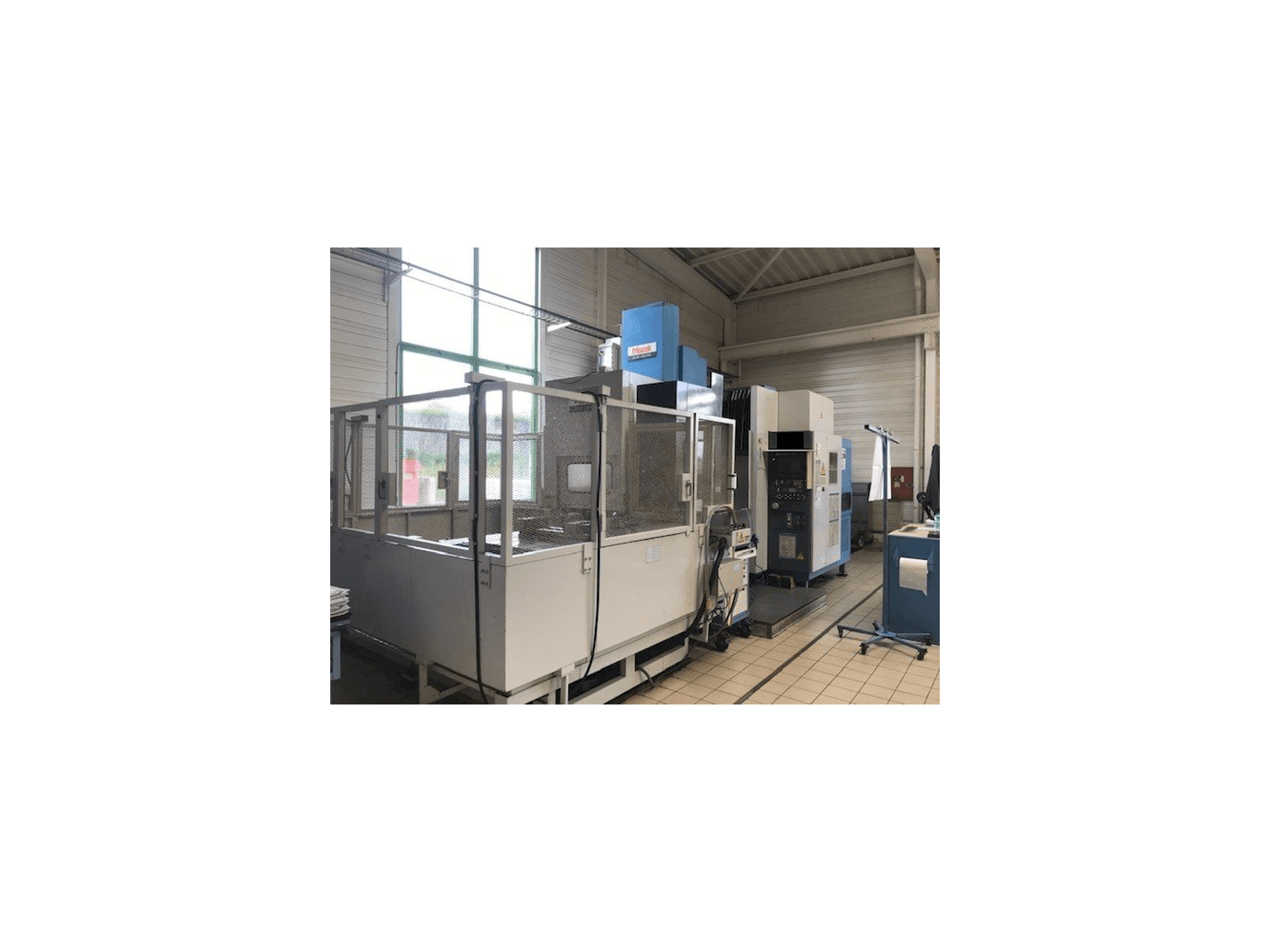 Mazak AJV 65-maskinen framifrån