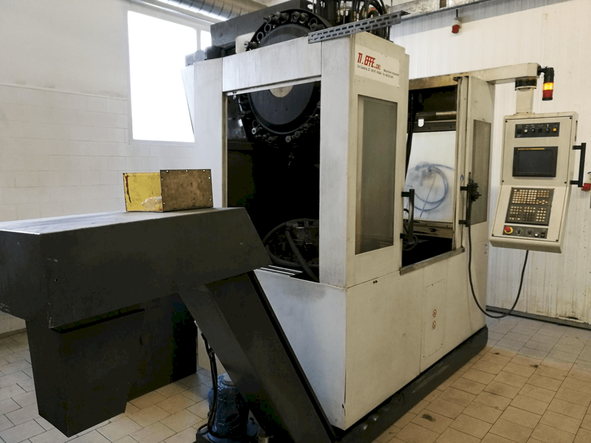 RMT Kompakt 8-maskinen framifrån