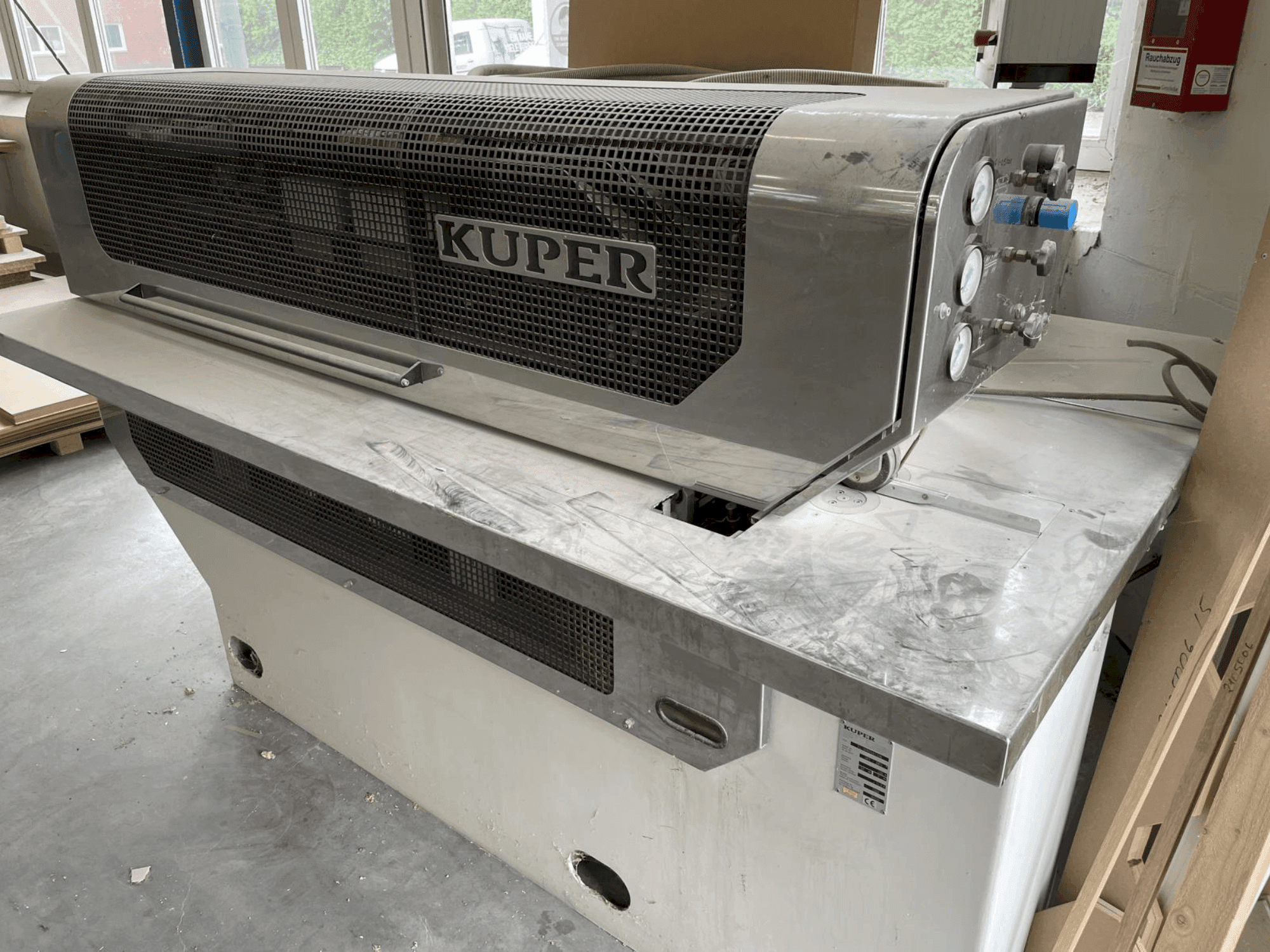 KUPER FL / Innovation-maskinen framifrån