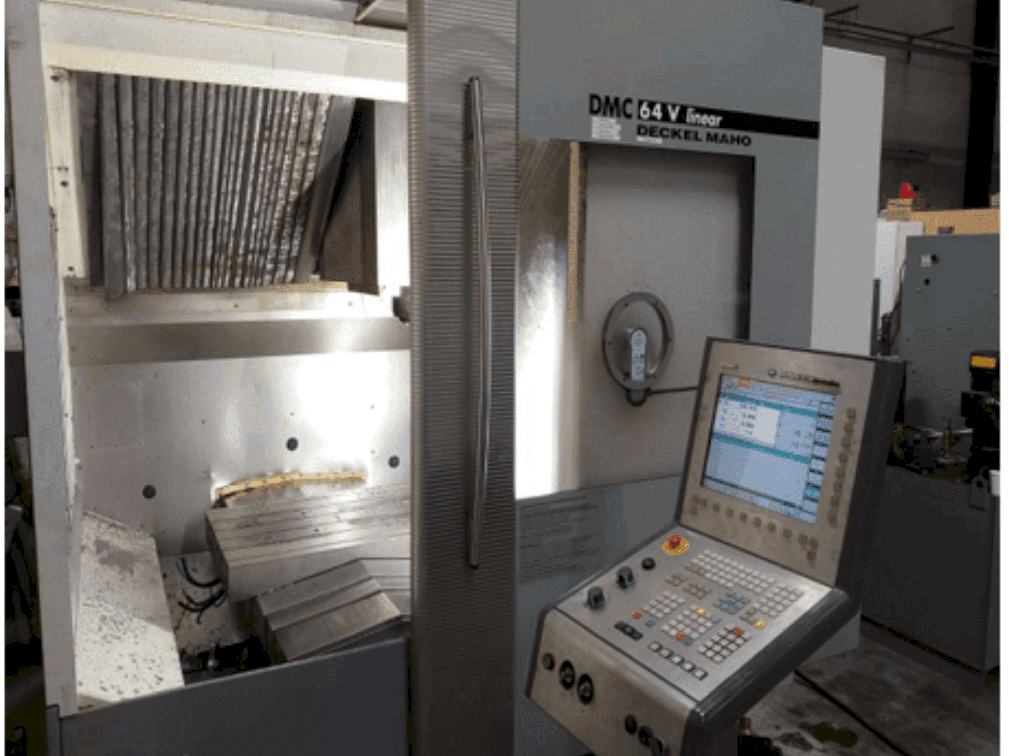 DMG DECKEL MAHO DMC 64V linear-maskinen framifrån