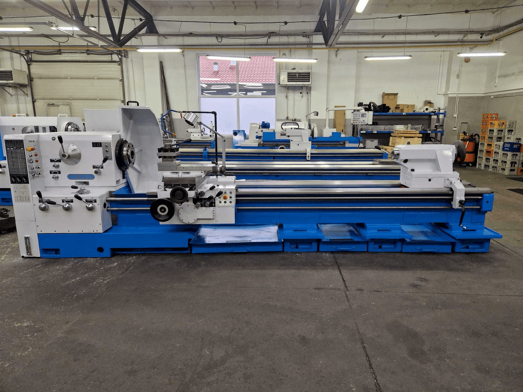 Poreba TPK 80 x 3000-maskinen framifrån