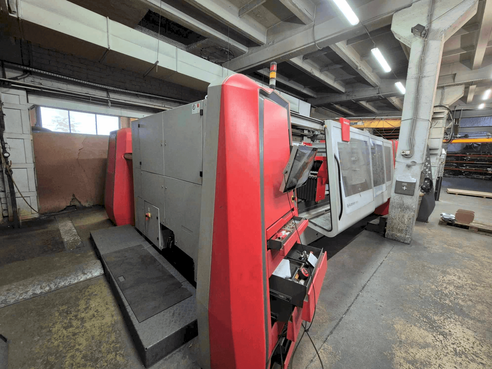 Bystronic ByAutonom 3015-maskinen framifrån