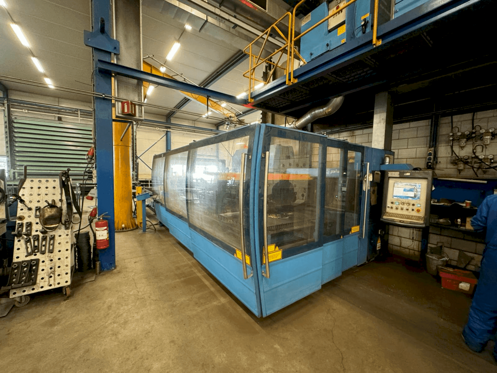 Prima Power Platino 1530HS 3kW CO2-maskinen framifrån