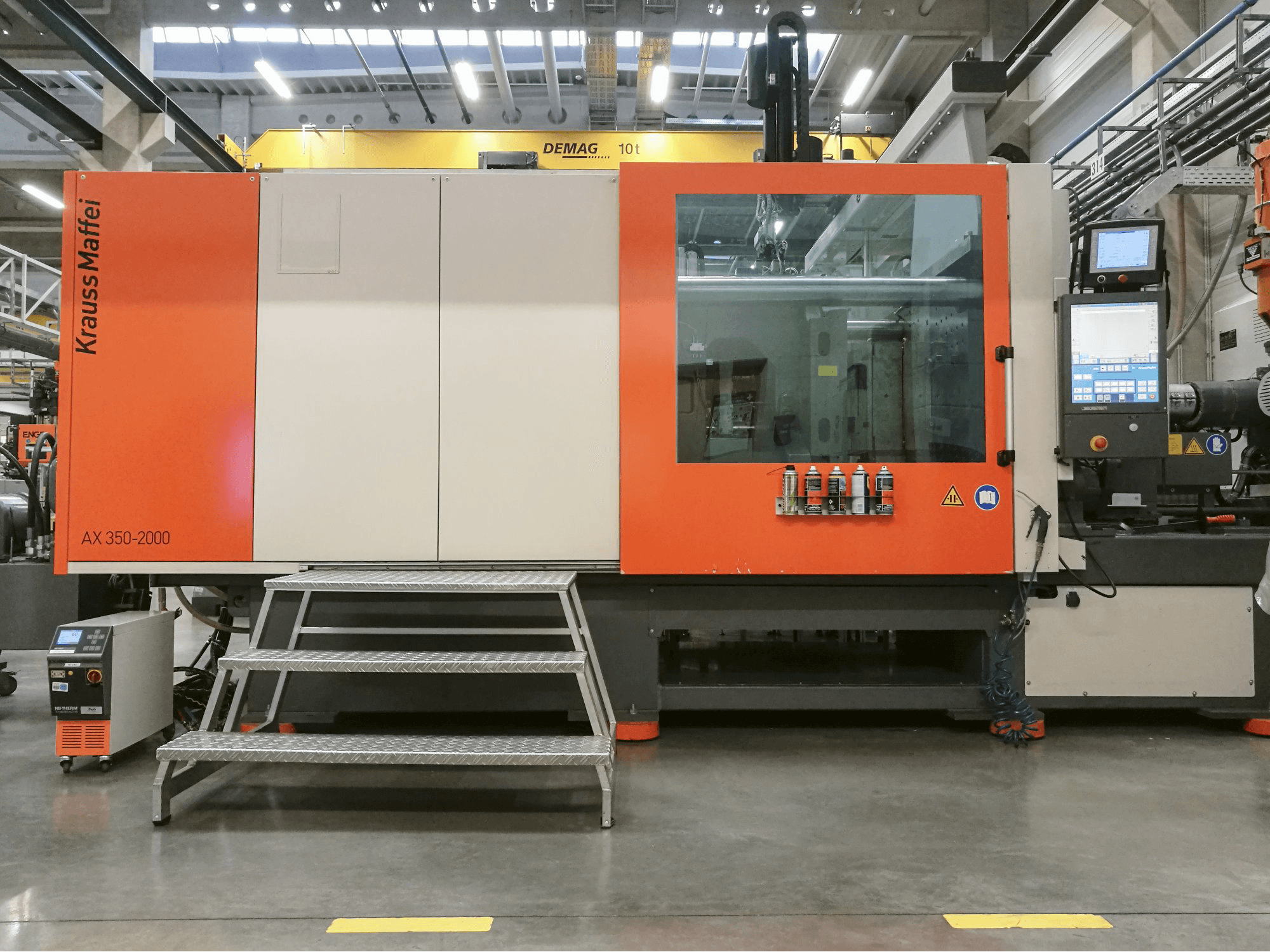 Krauss Maffei-maskinen framifrån350-2000 AX