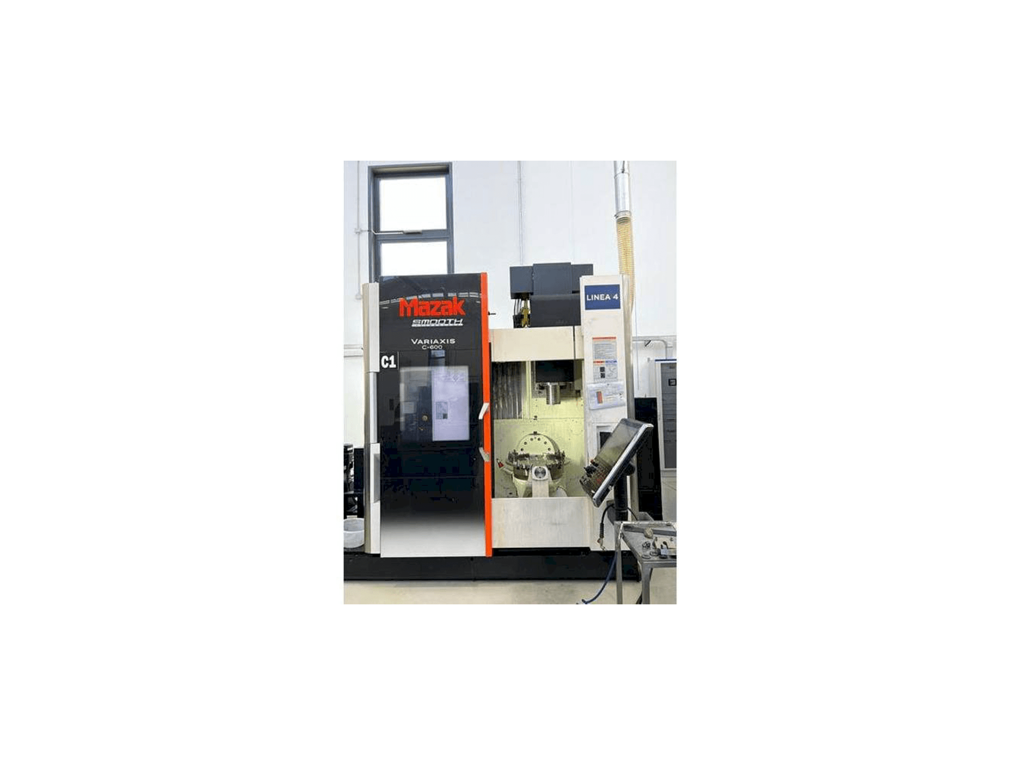 Mazak VARIAXIS C 600-maskinen framifrån