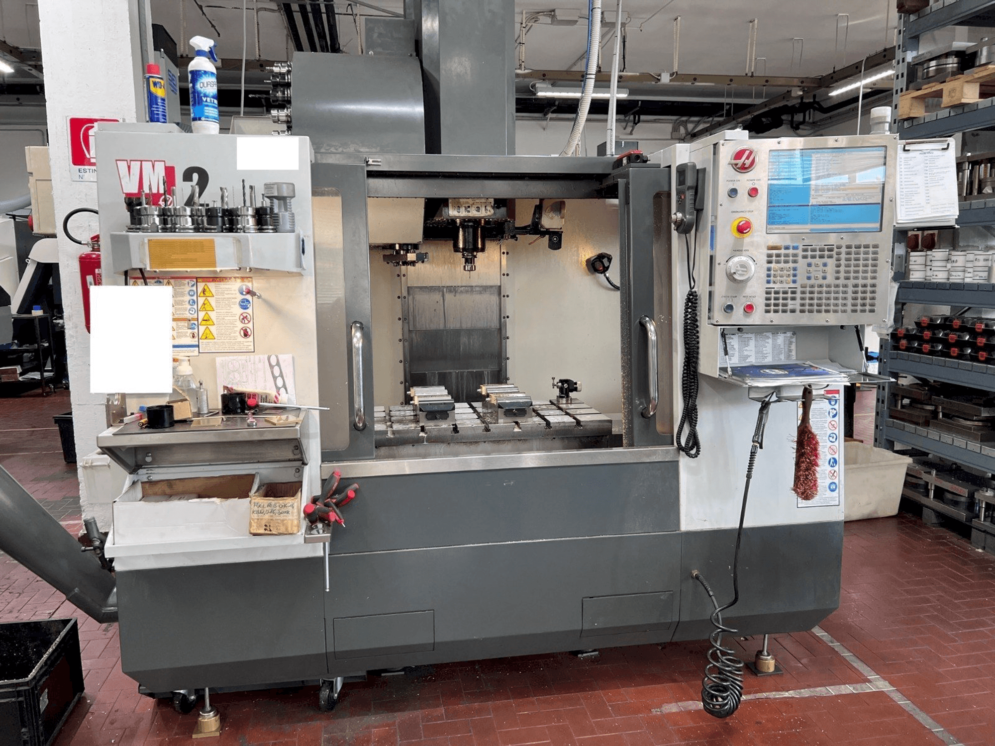 HAAS VM2-maskinen framifrån