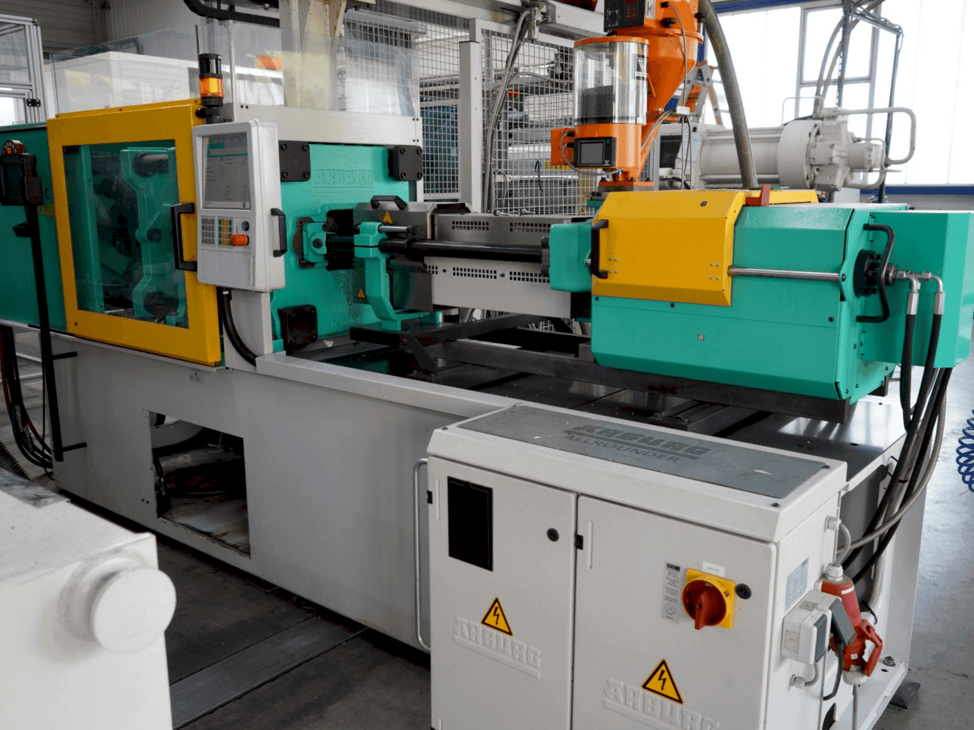 Arburg 470C 1500-400-maskinen framifrån