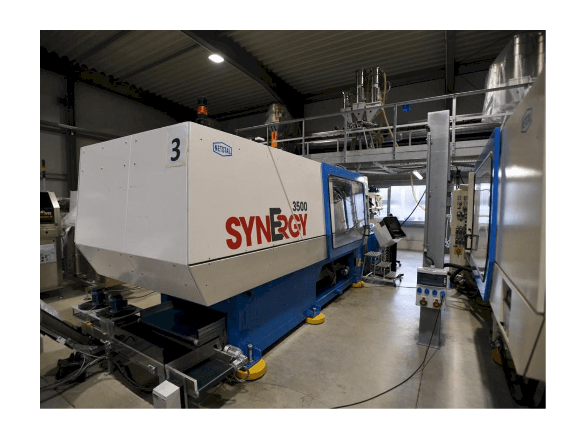 Netstal SynErgy 3500-2150-maskinen framifrån