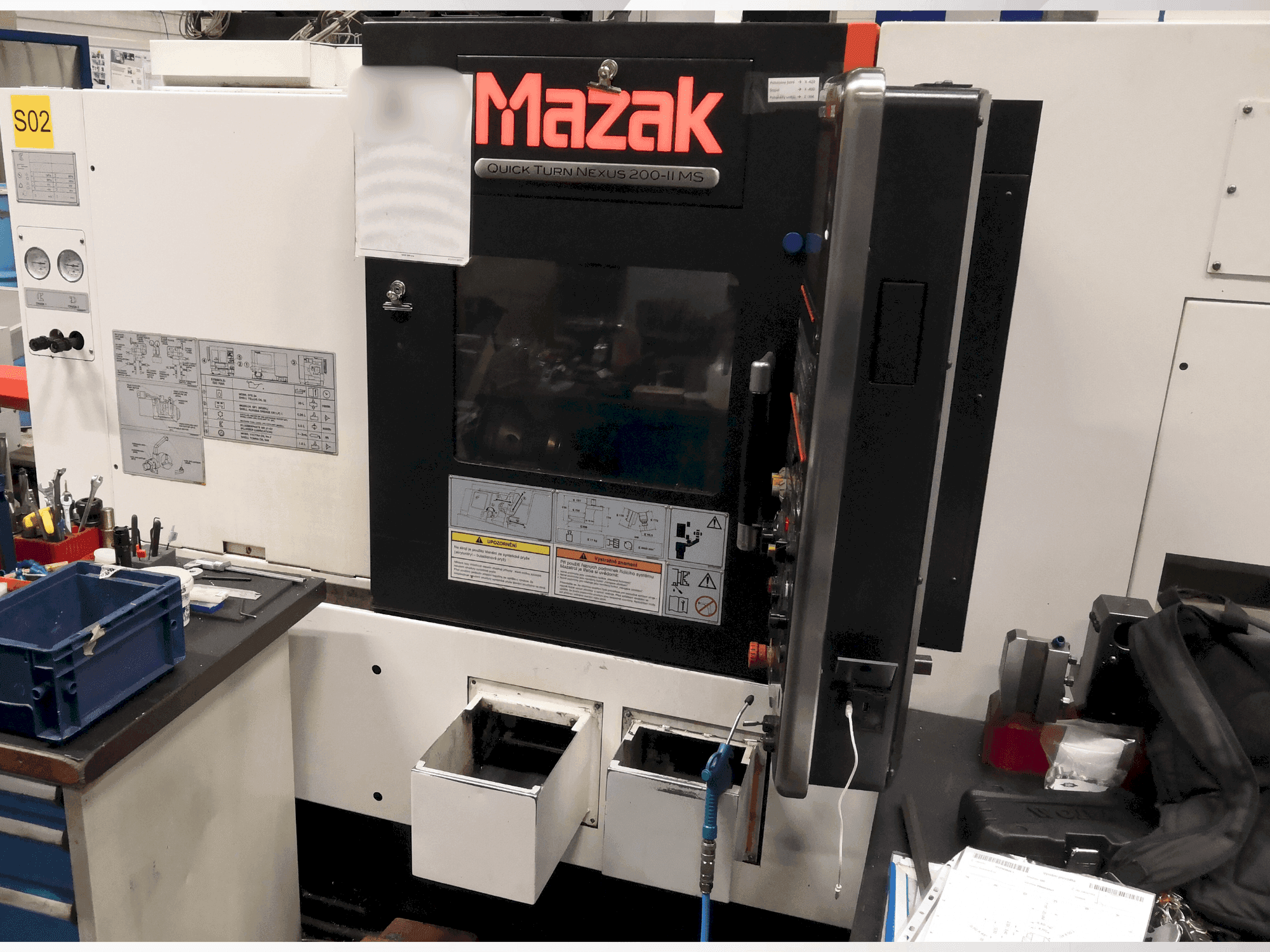 Mazak Quickturn Nexus 200-II MS-maskinen framifrån