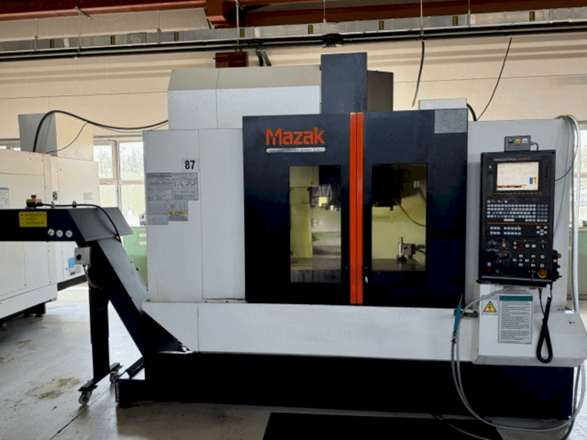 Mazak VCS530C-maskinen framifrån