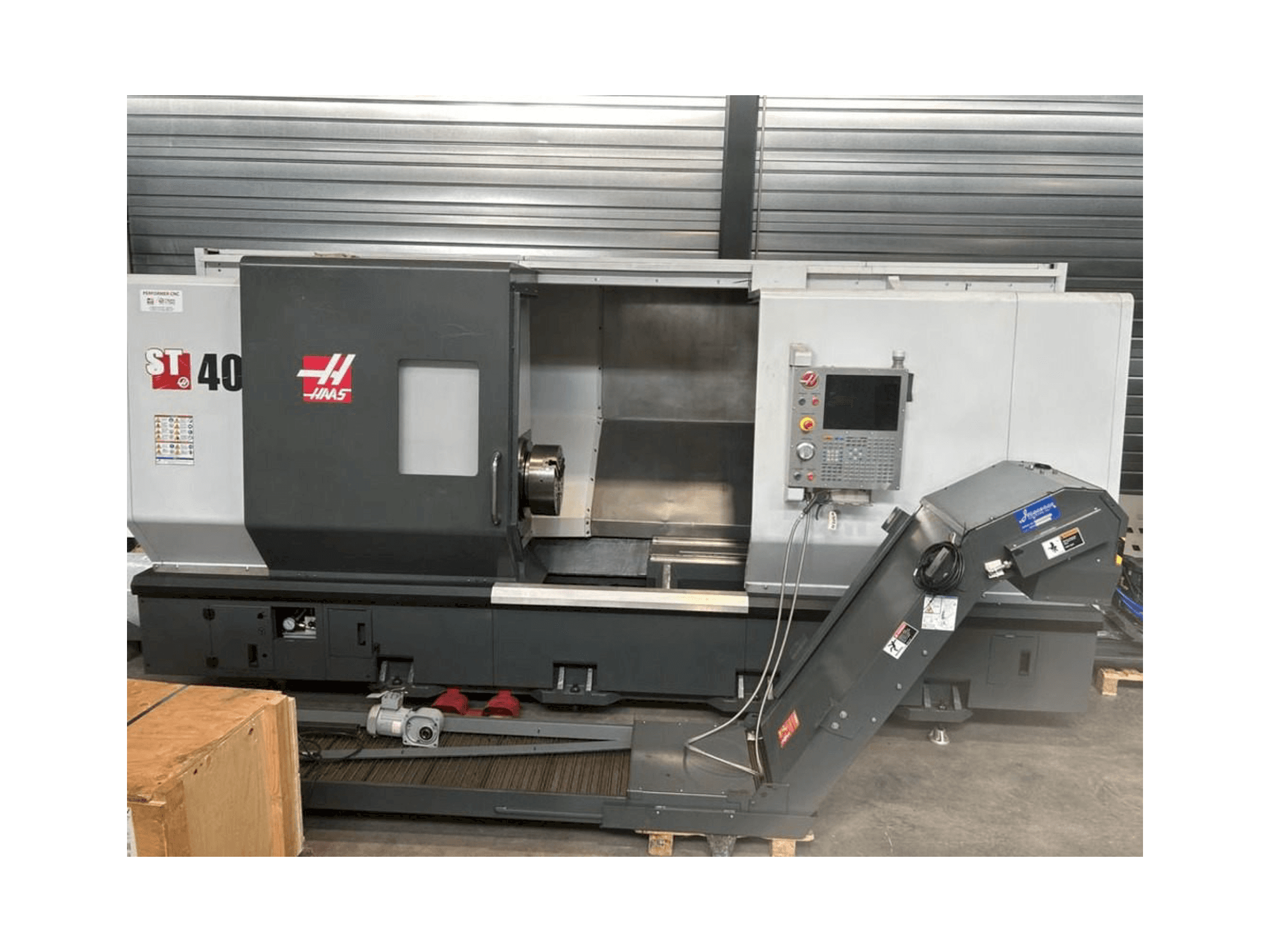 HAAS ST-40-maskinen framifrån