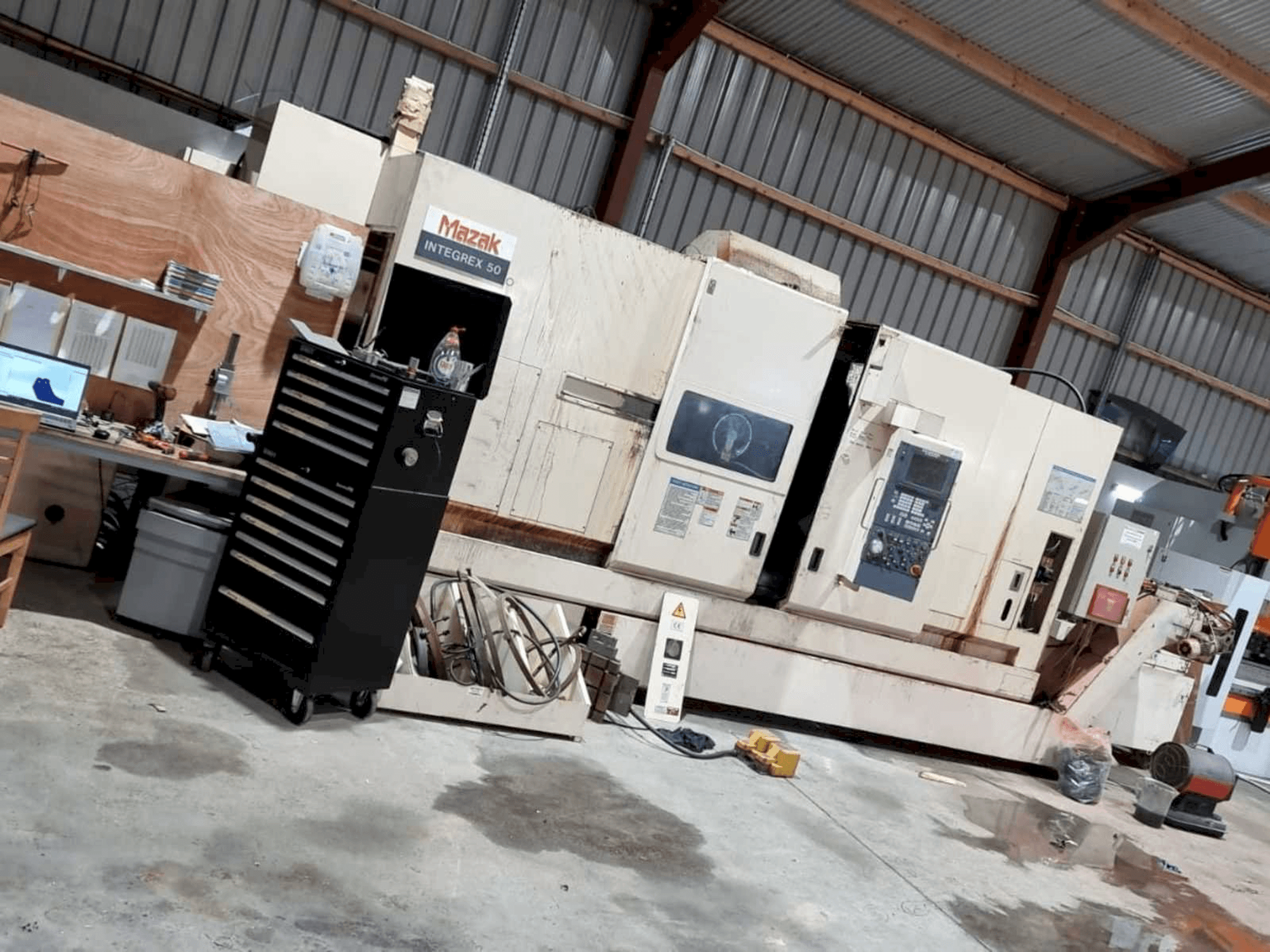 Mazak Integrex 50YR-1500U-maskinen framifrån