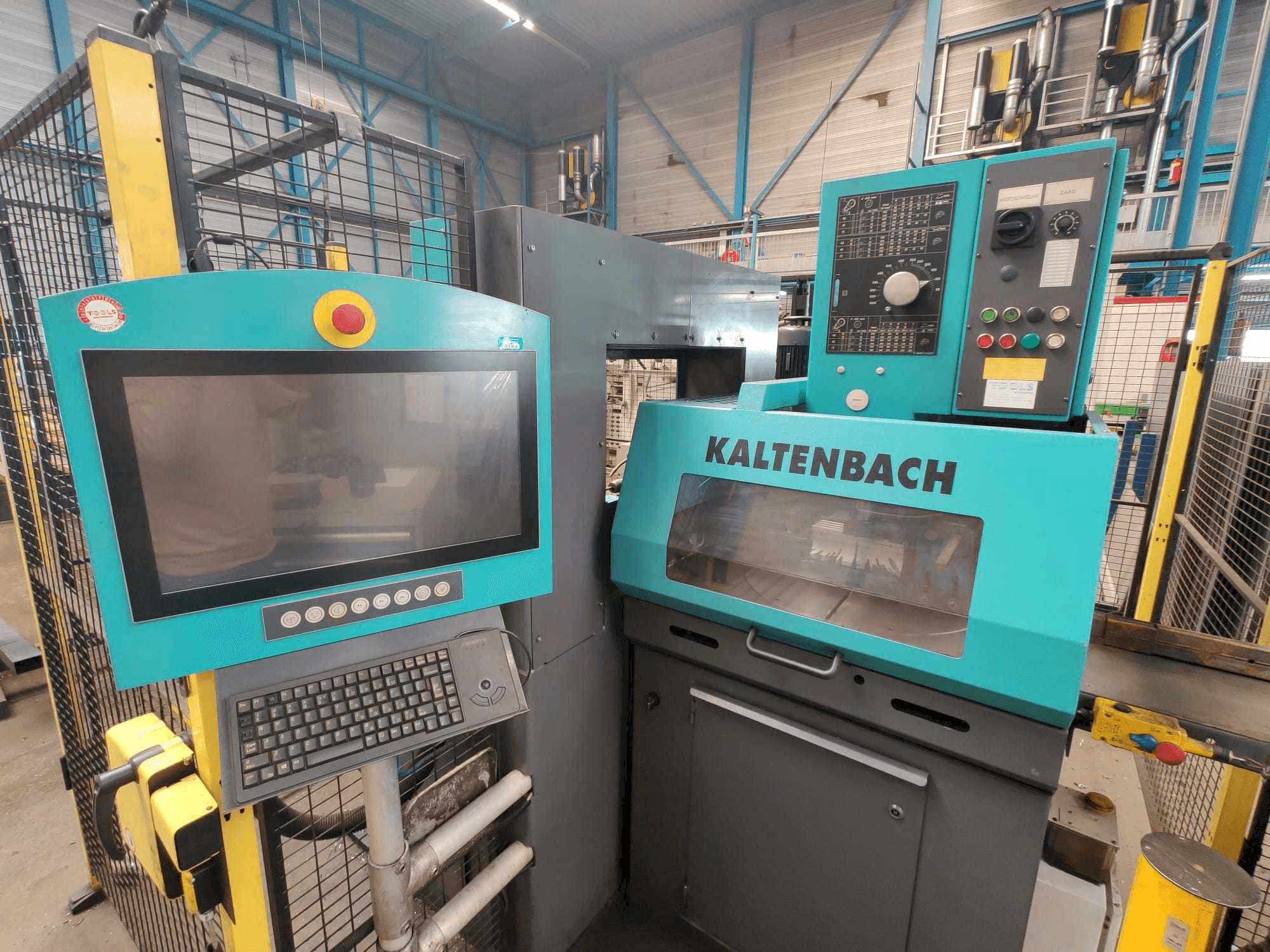 KALTENBACH KKS 450 + KBT 142-maskinen framifrån