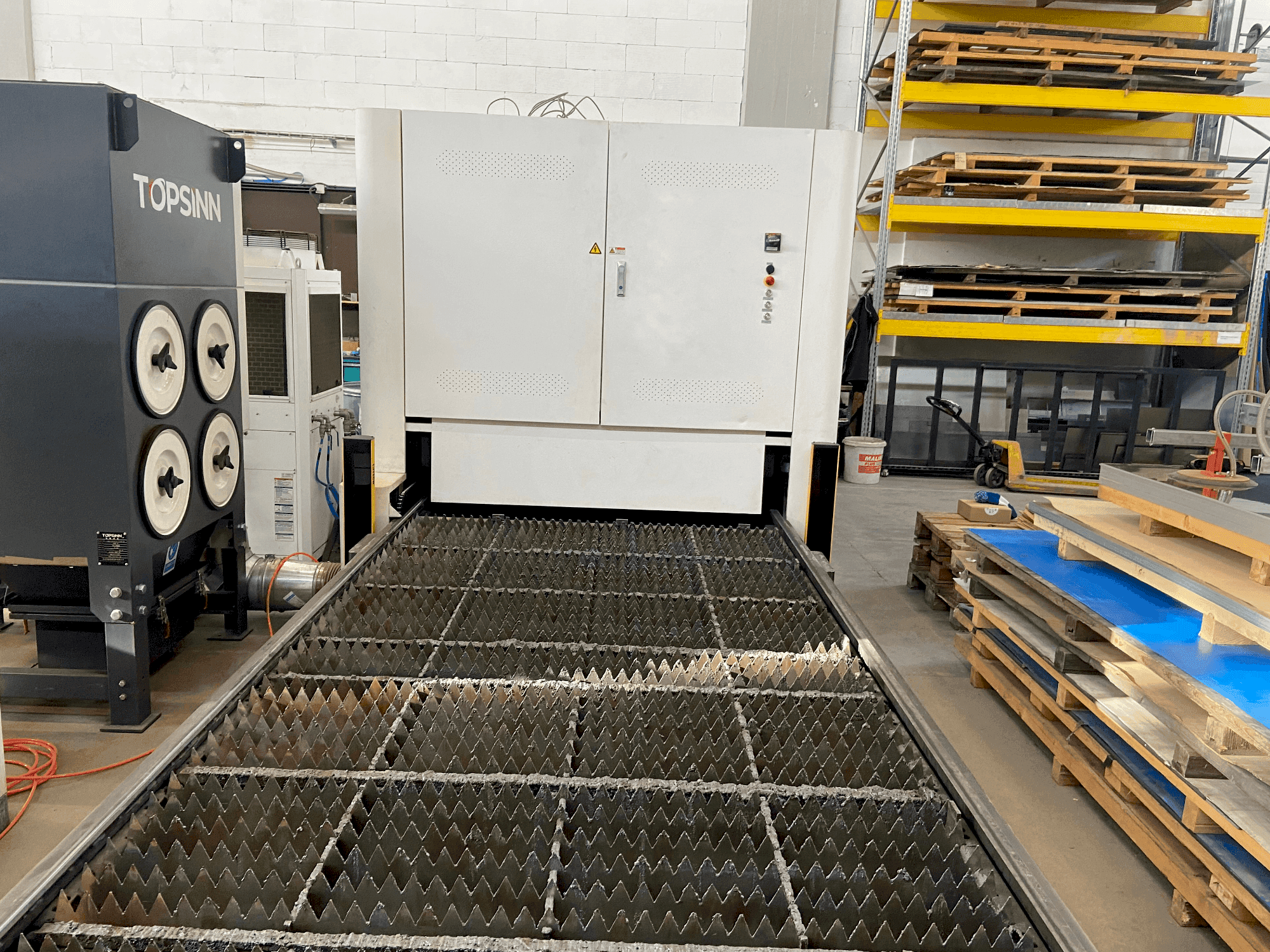 Bodor C3-maskinen framifrån