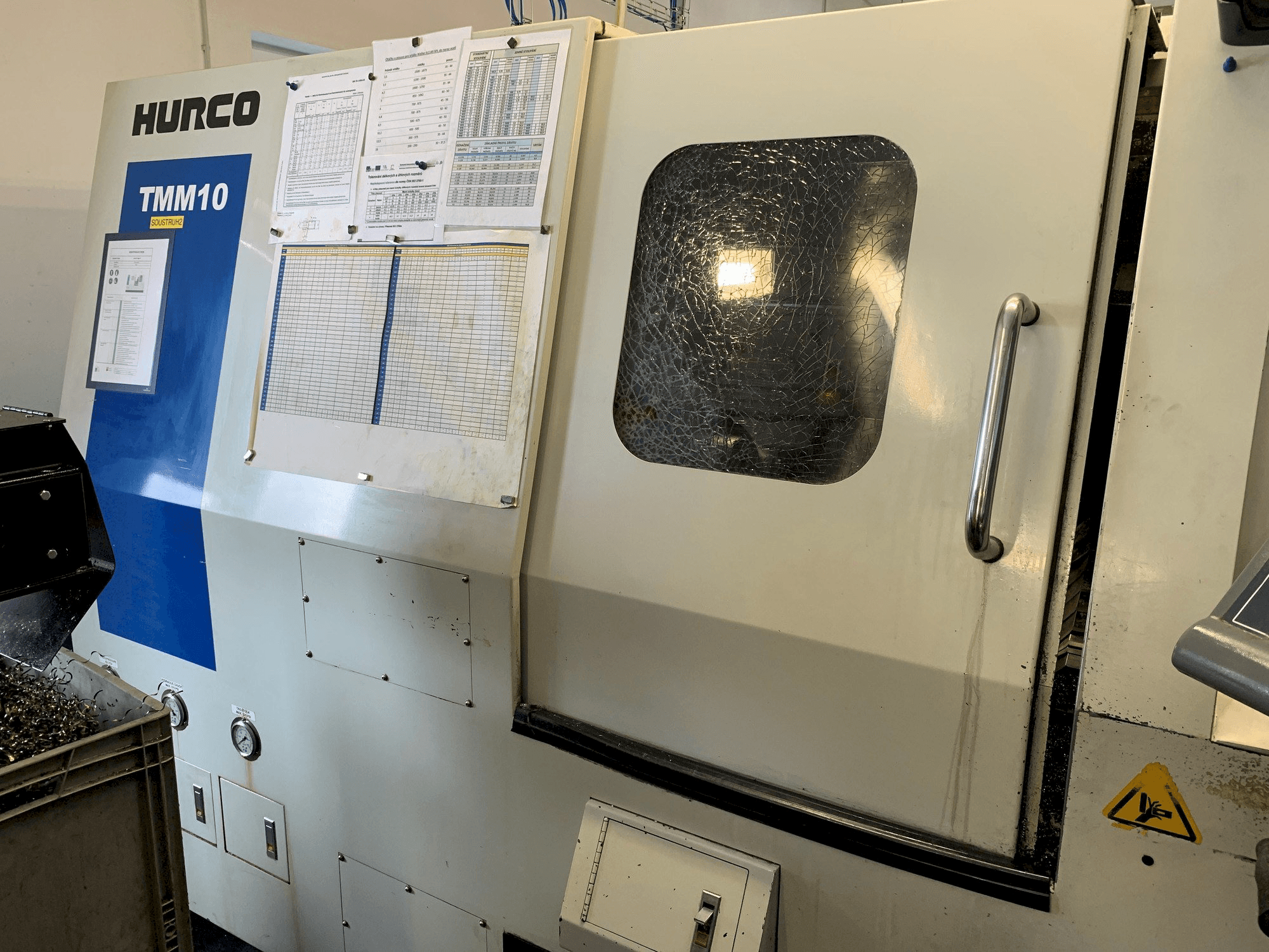 Hurco TMM 10-maskinen framifrån
